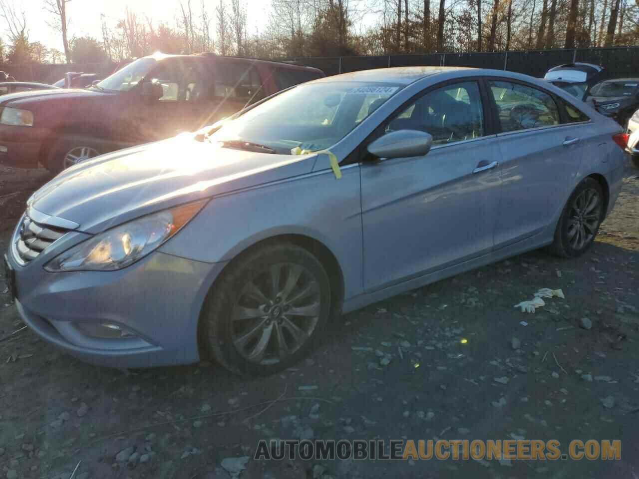 5NPEC4AC5CH366041 HYUNDAI SONATA 2012