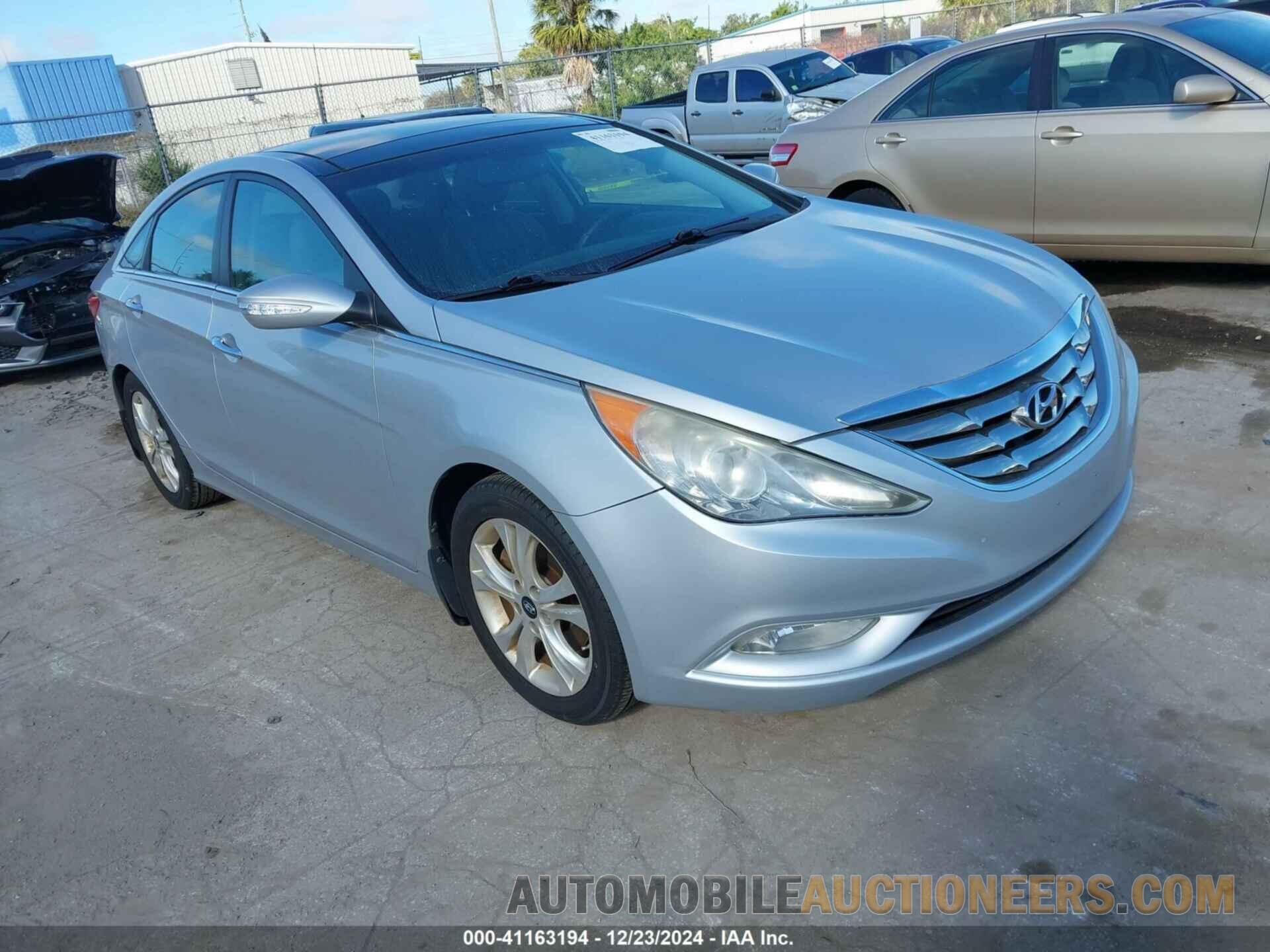 5NPEC4AC5CH484302 HYUNDAI SONATA 2012