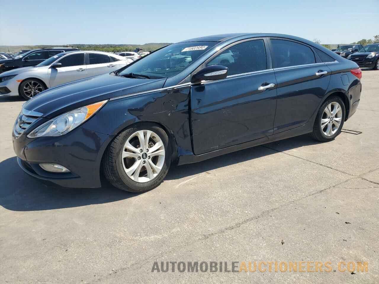 5NPEC4AC5DH558562 HYUNDAI SONATA 2013