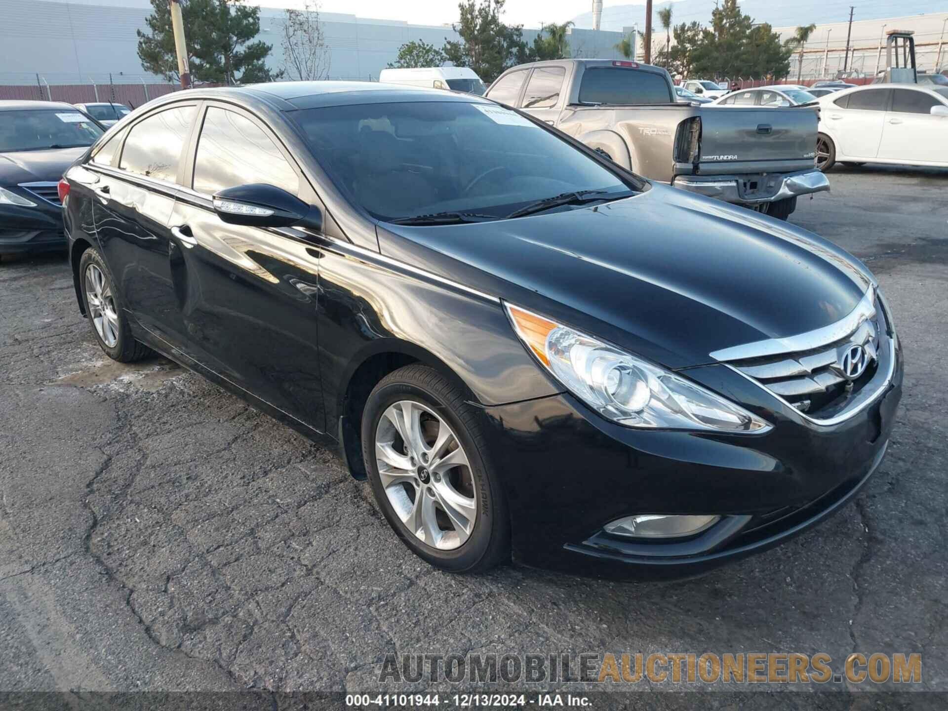 5NPEC4AC5DH597748 HYUNDAI SONATA 2013