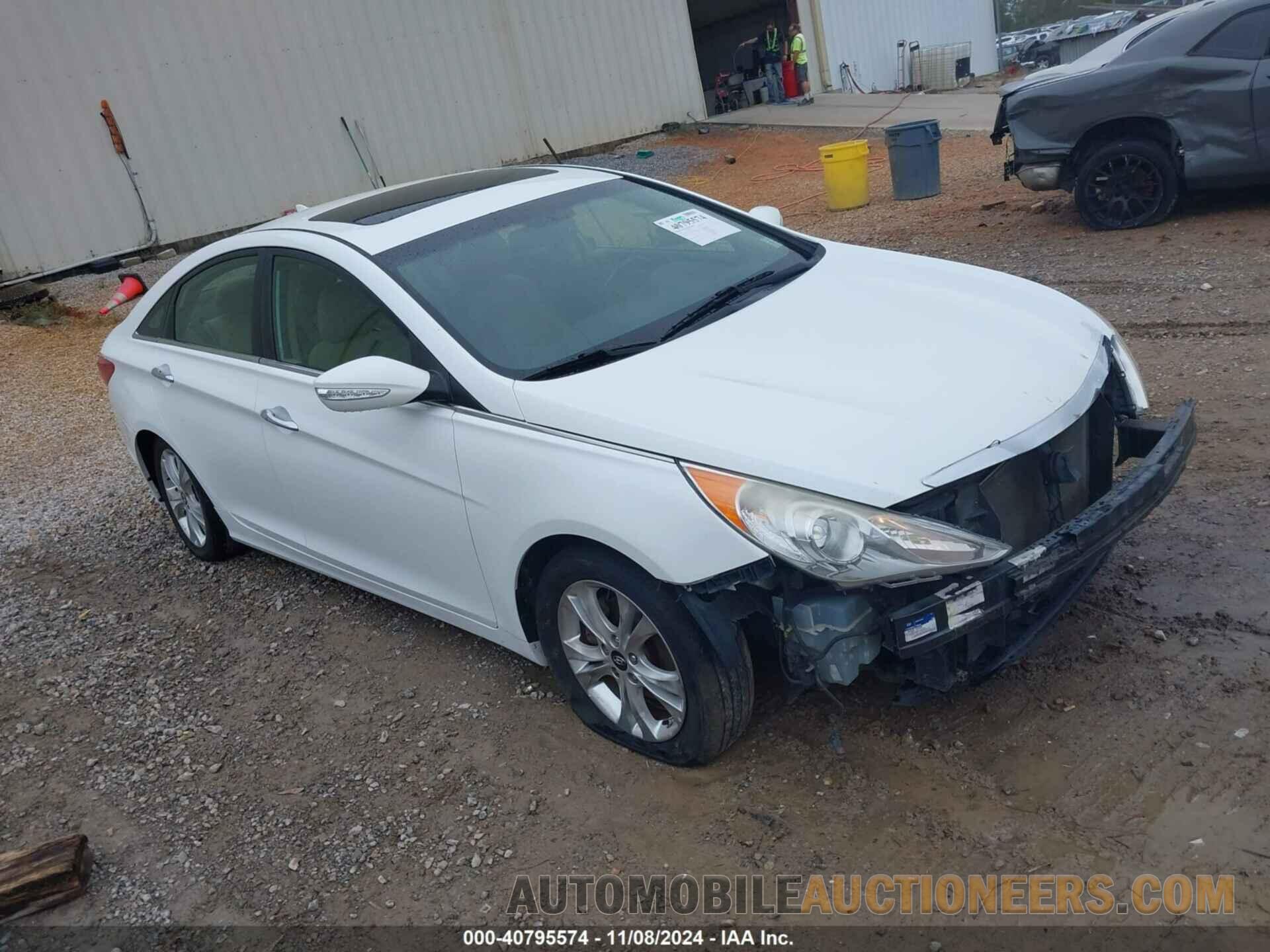 5NPEC4AC5DH705771 HYUNDAI SONATA 2013