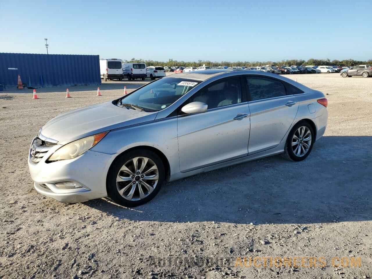 5NPEC4AC6BH131212 HYUNDAI SONATA 2011