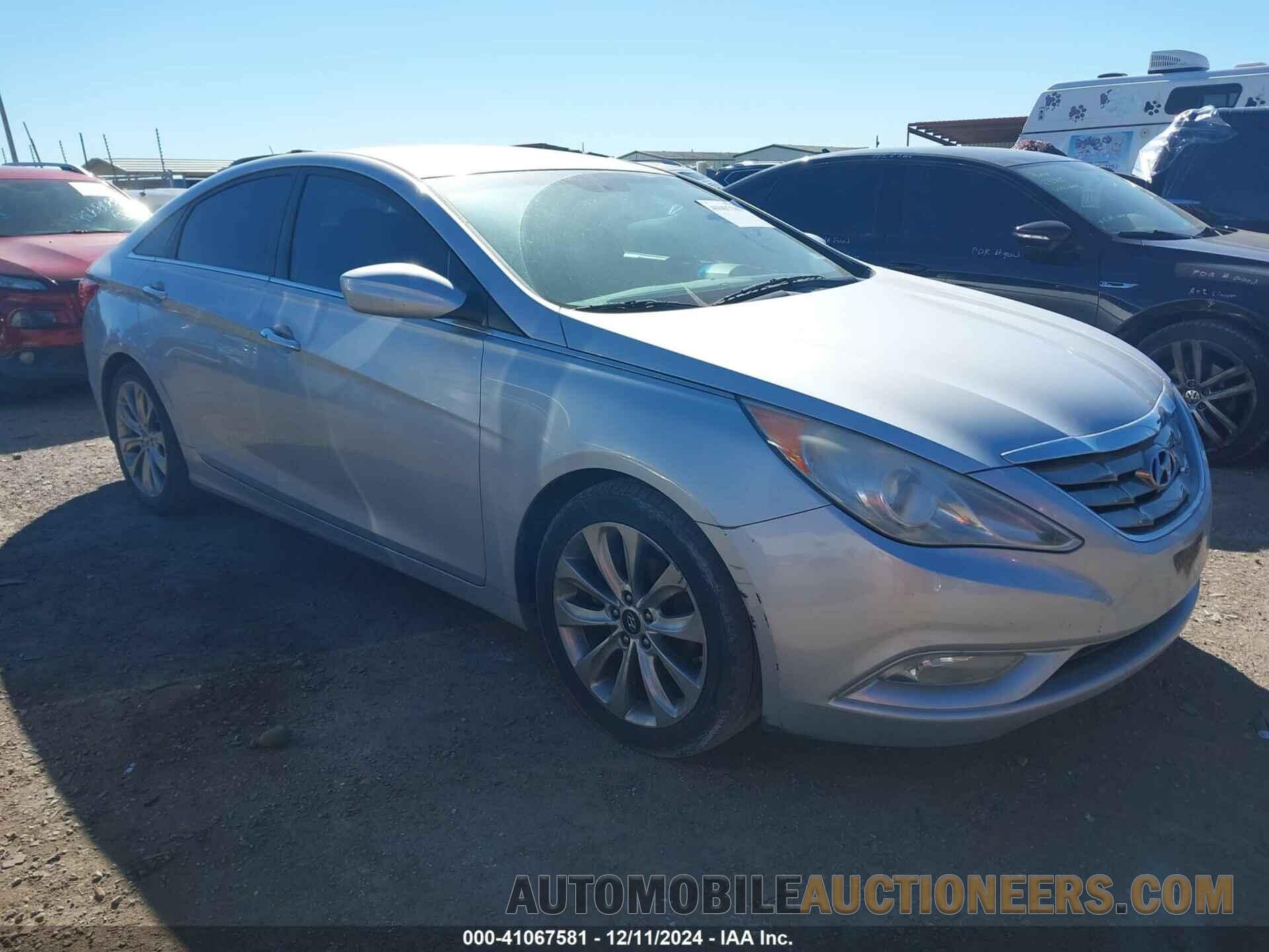 5NPEC4AC6CH384760 HYUNDAI SONATA 2012