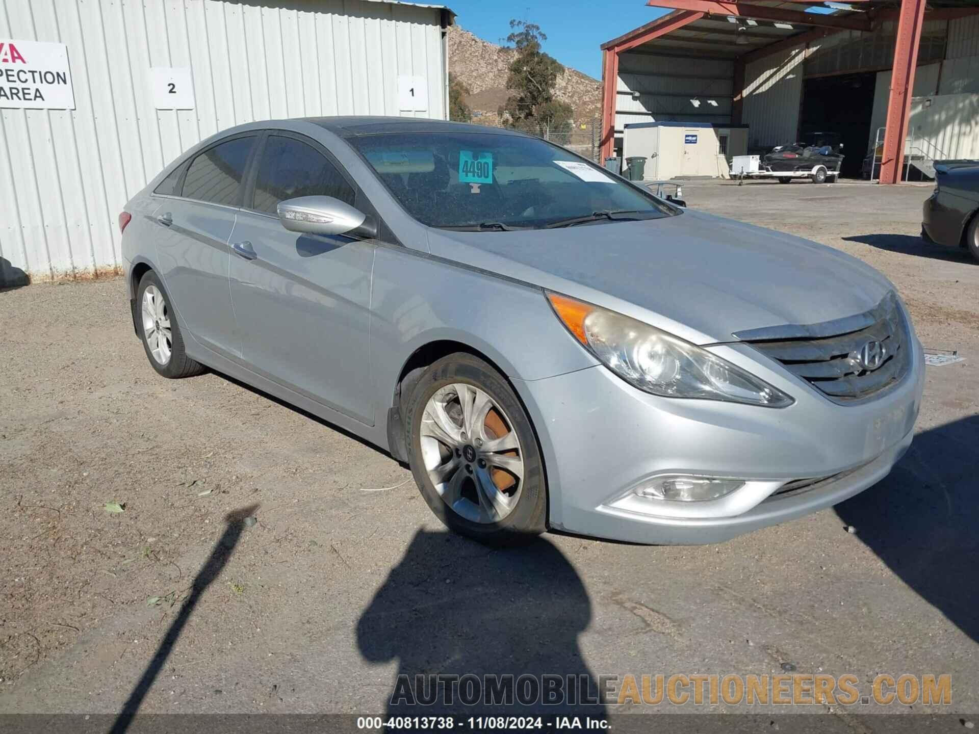 5NPEC4AC6DH590646 HYUNDAI SONATA 2013