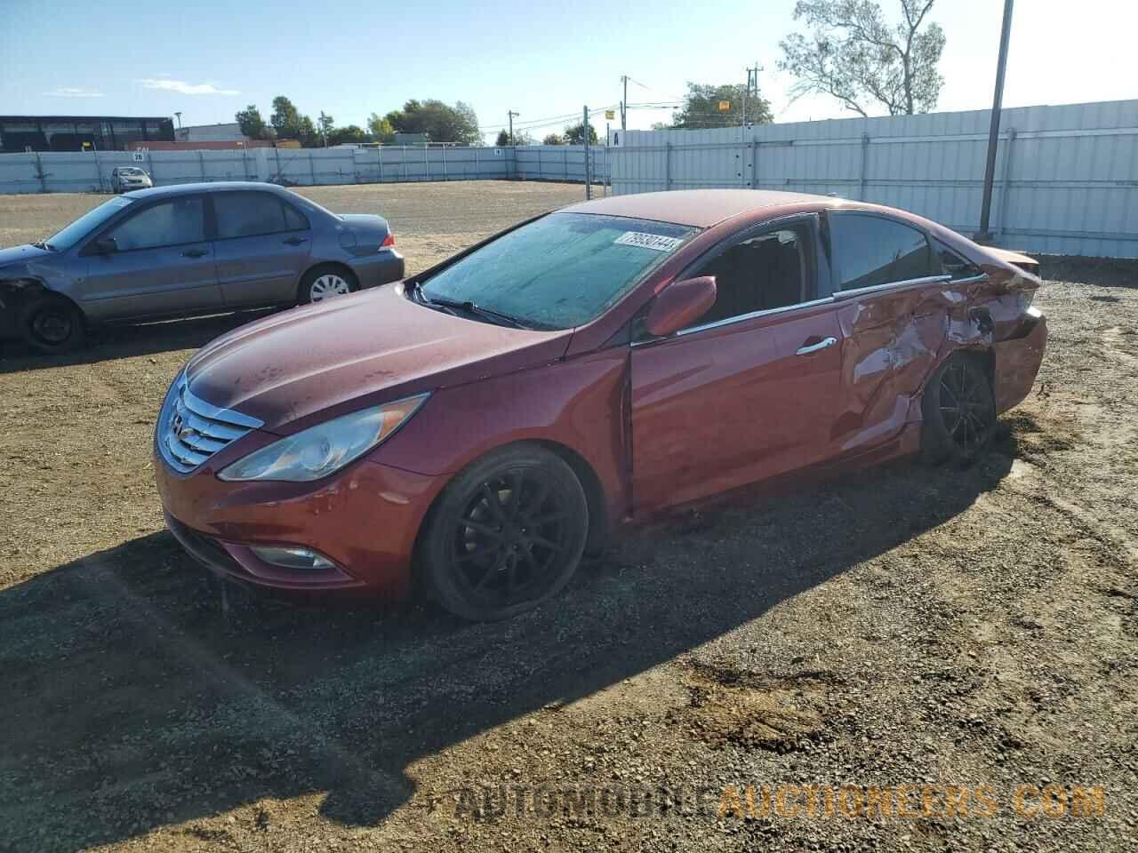 5NPEC4AC6DH738875 HYUNDAI SONATA 2013