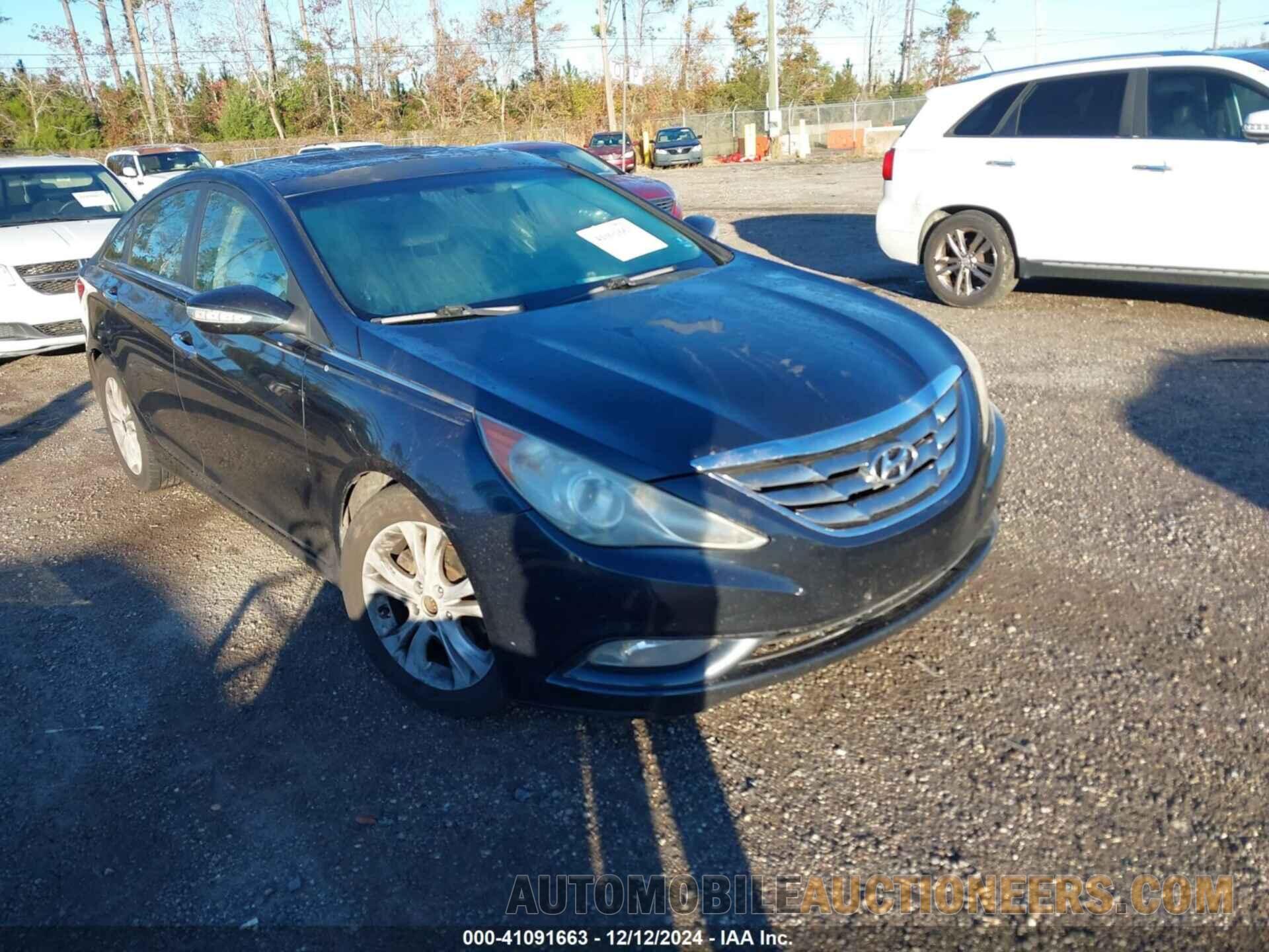 5NPEC4AC7BH010768 HYUNDAI SONATA 2011