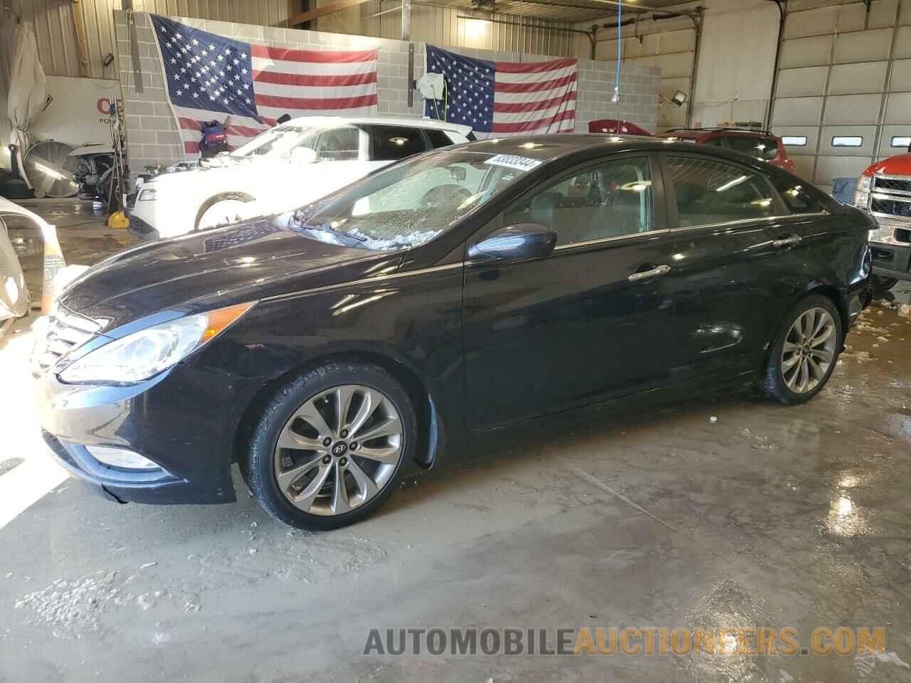 5NPEC4AC7BH298789 HYUNDAI SONATA 2011