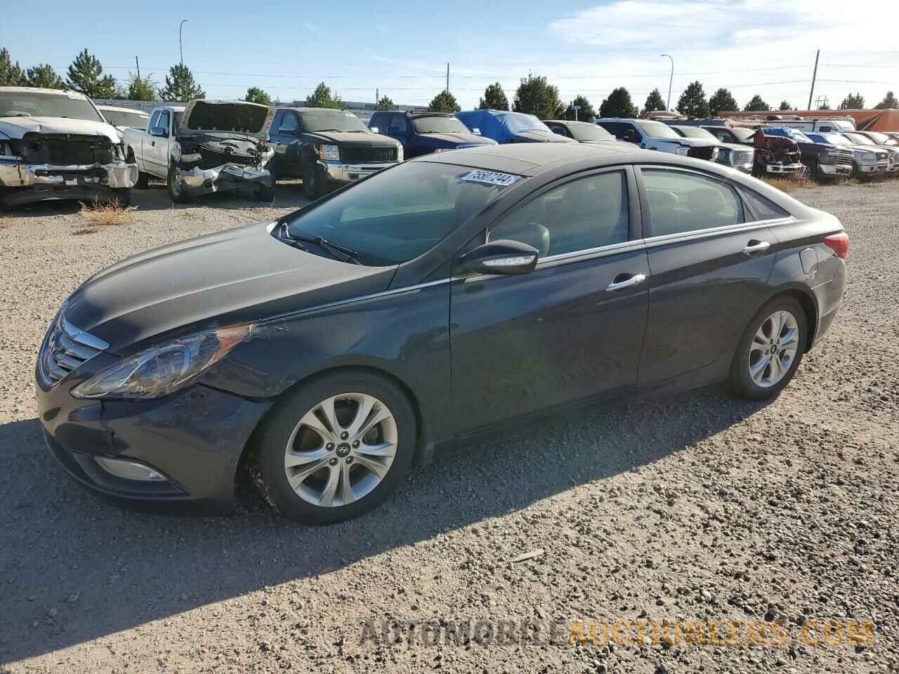 5NPEC4AC7CH362623 HYUNDAI SONATA 2012