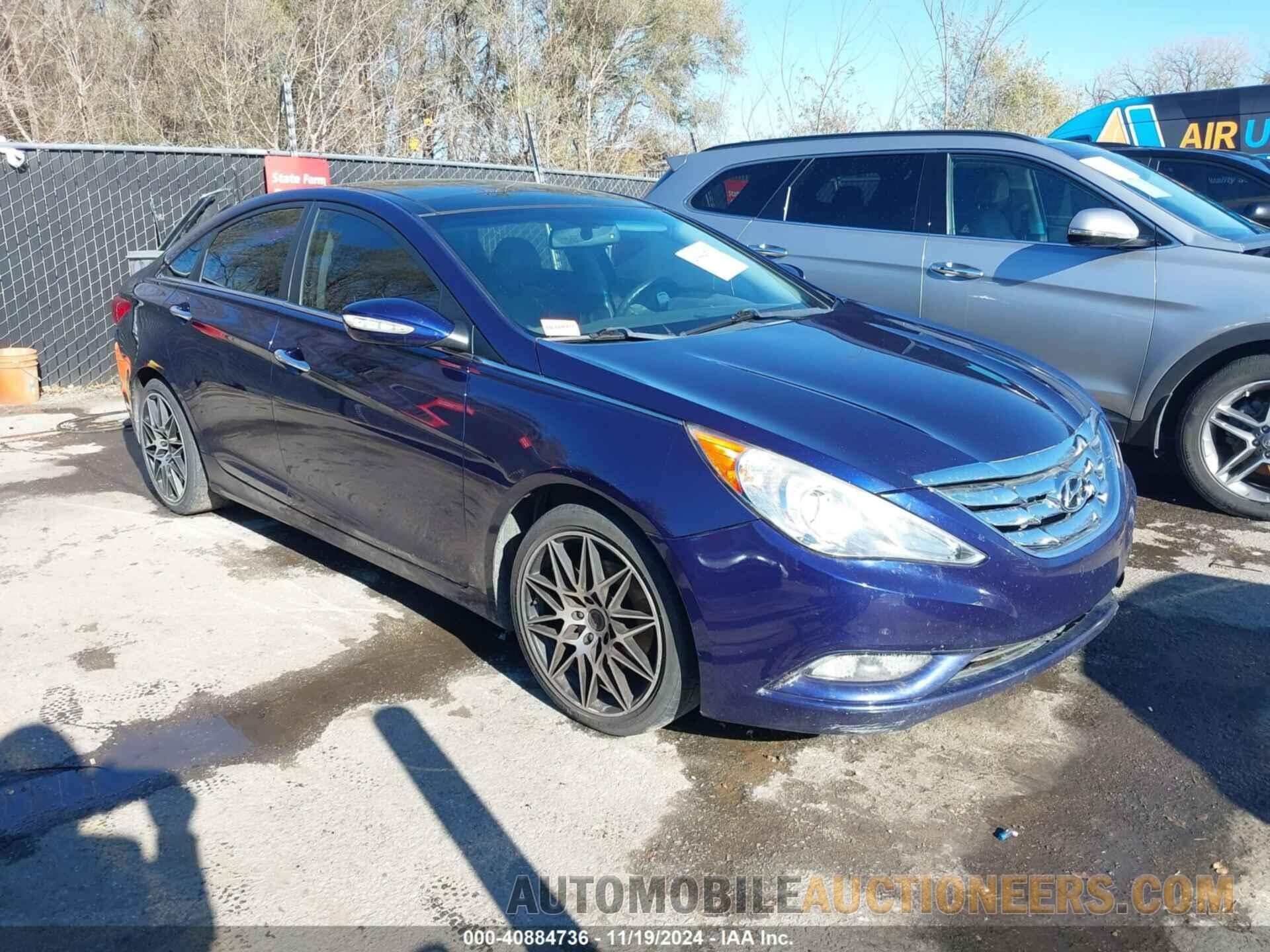 5NPEC4AC7CH485158 HYUNDAI SONATA 2012