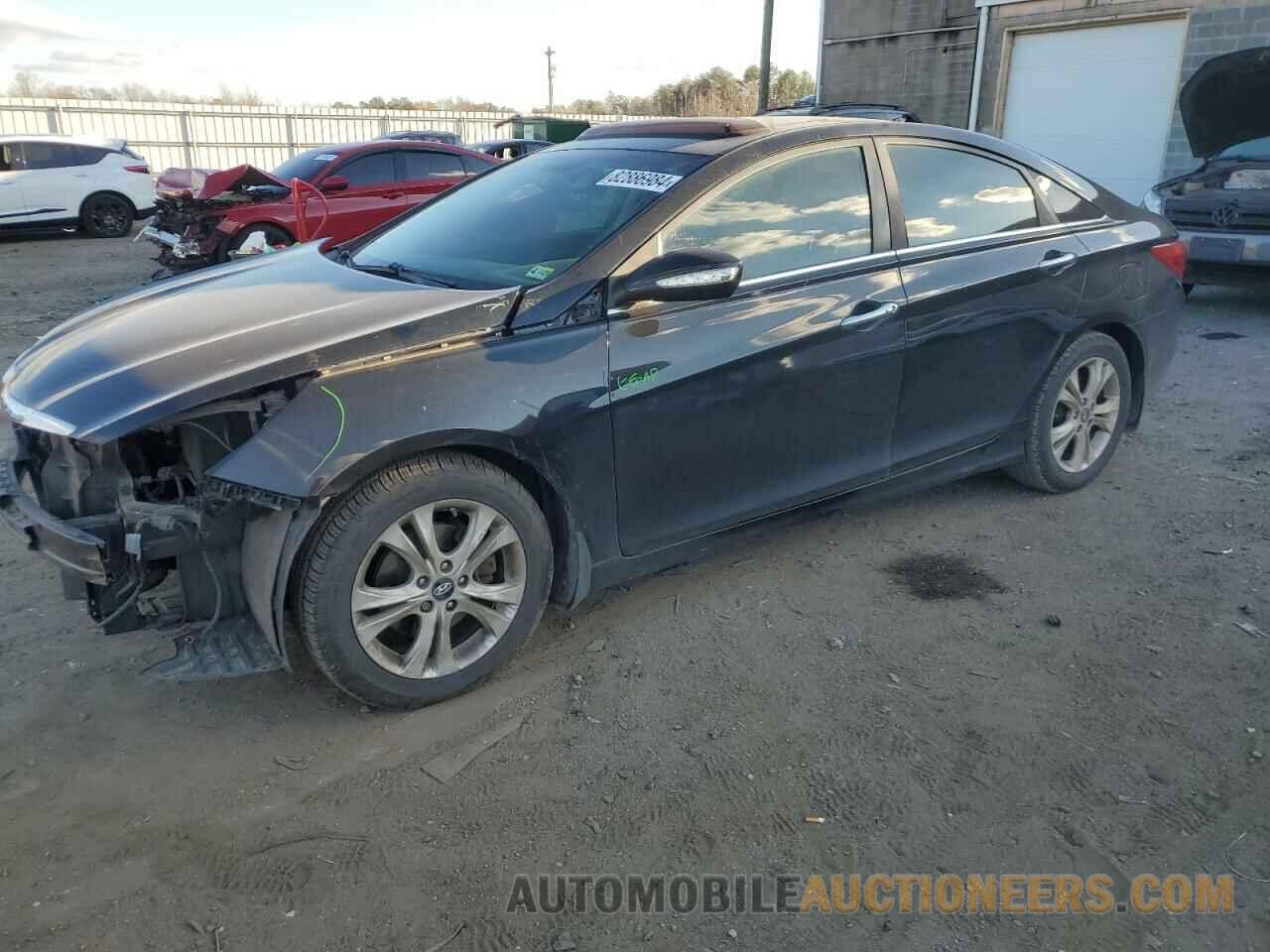 5NPEC4AC7DH609818 HYUNDAI SONATA 2013