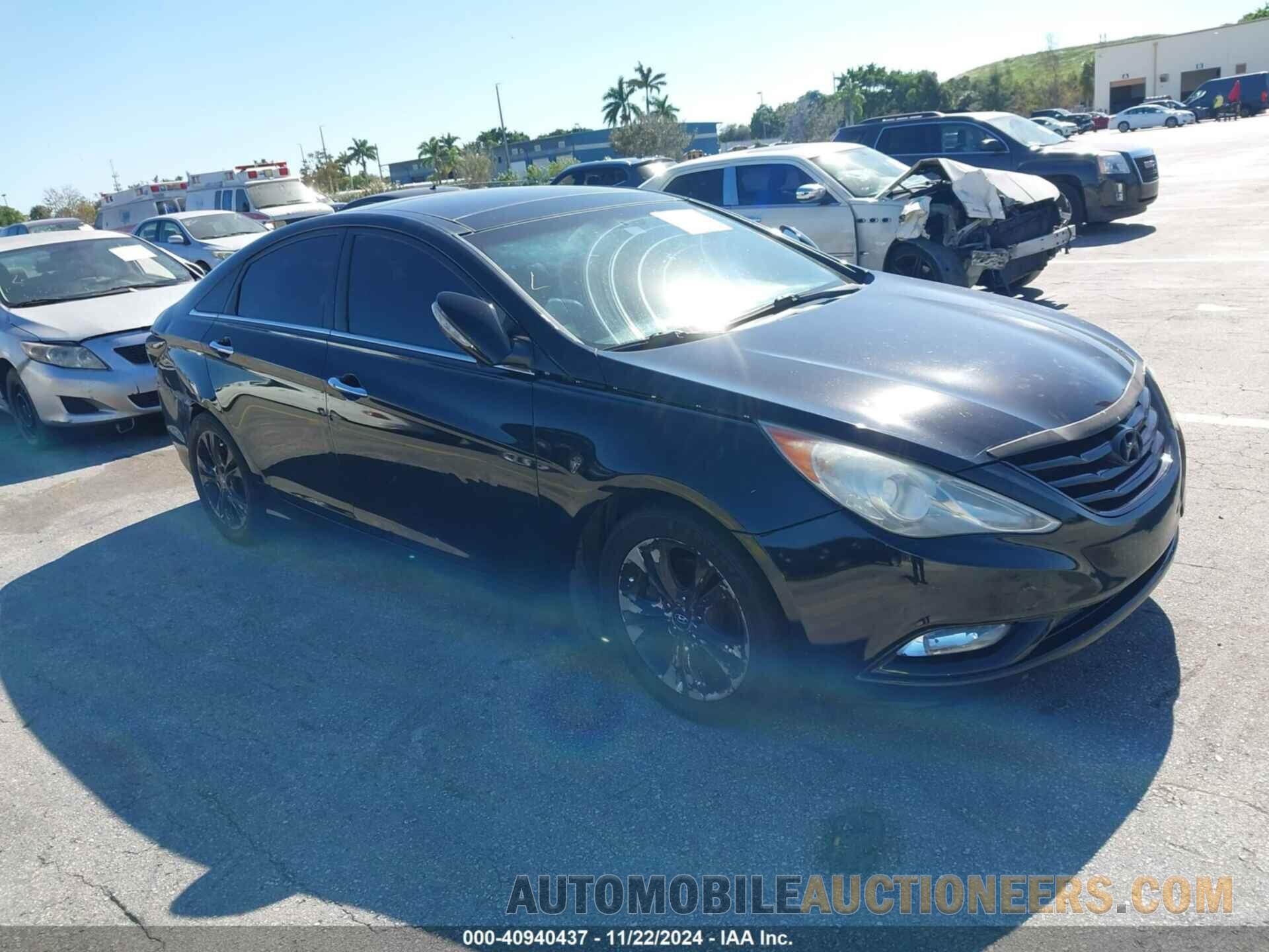 5NPEC4AC7DH610449 HYUNDAI SONATA 2013