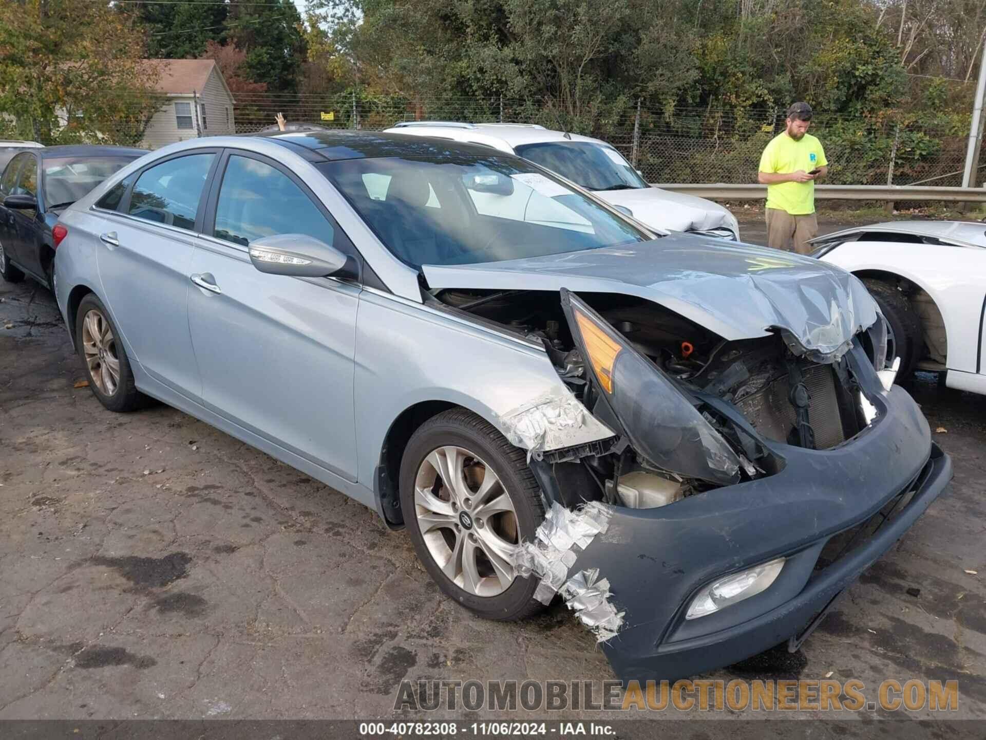 5NPEC4AC7DH671316 HYUNDAI SONATA 2013