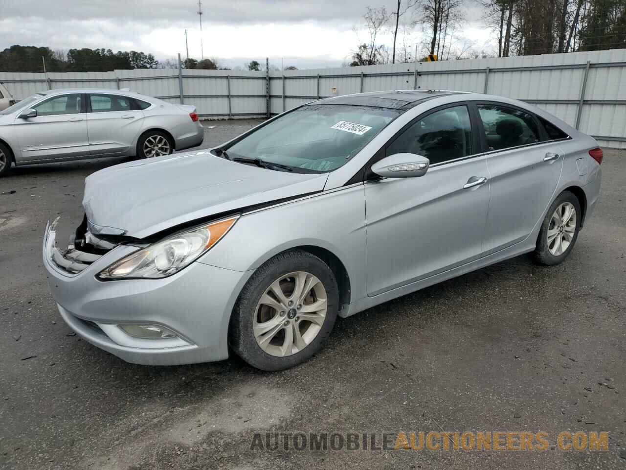 5NPEC4AC7DH735905 HYUNDAI SONATA 2013