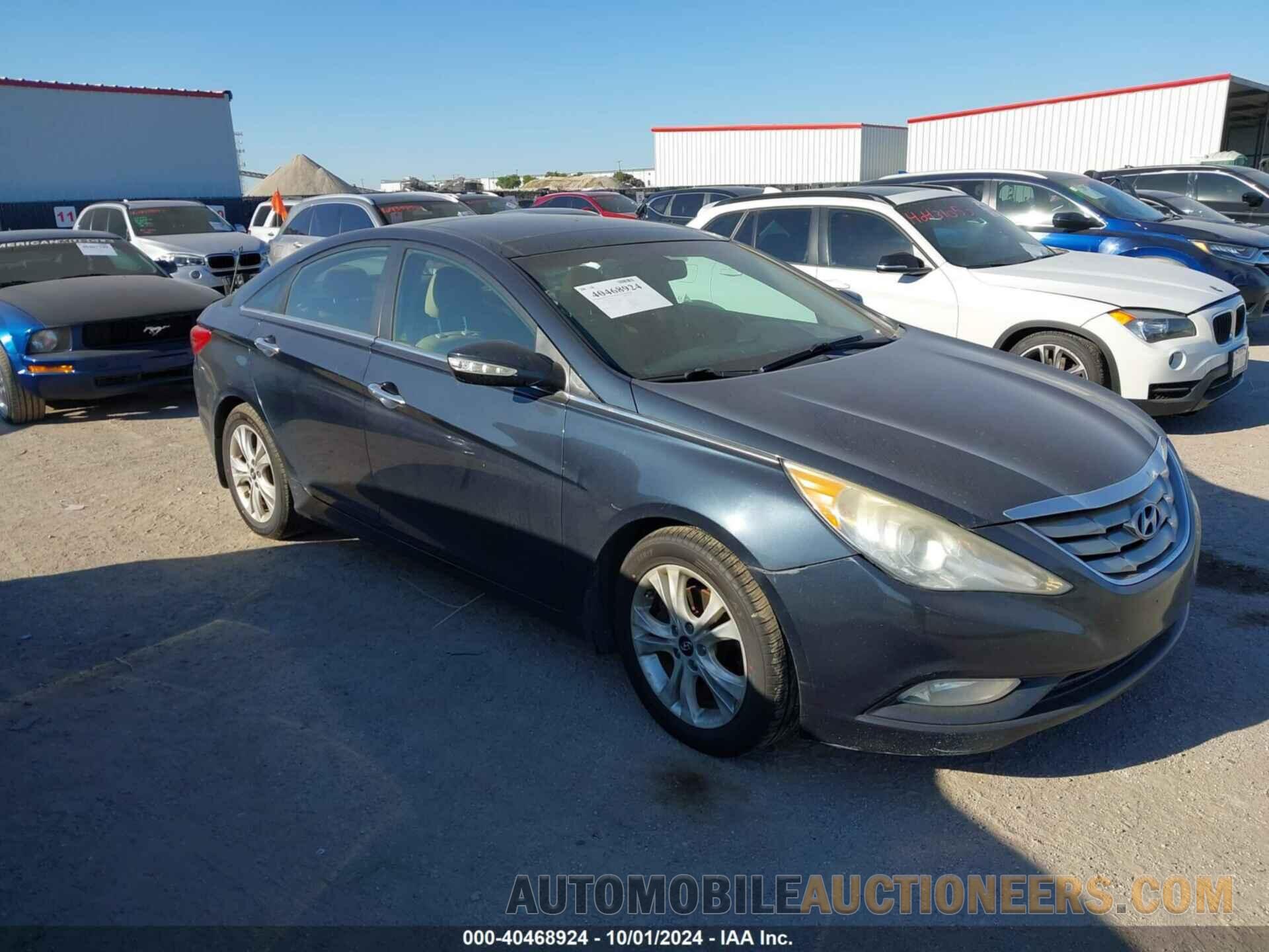 5NPEC4AC8CH485315 HYUNDAI SONATA 2012