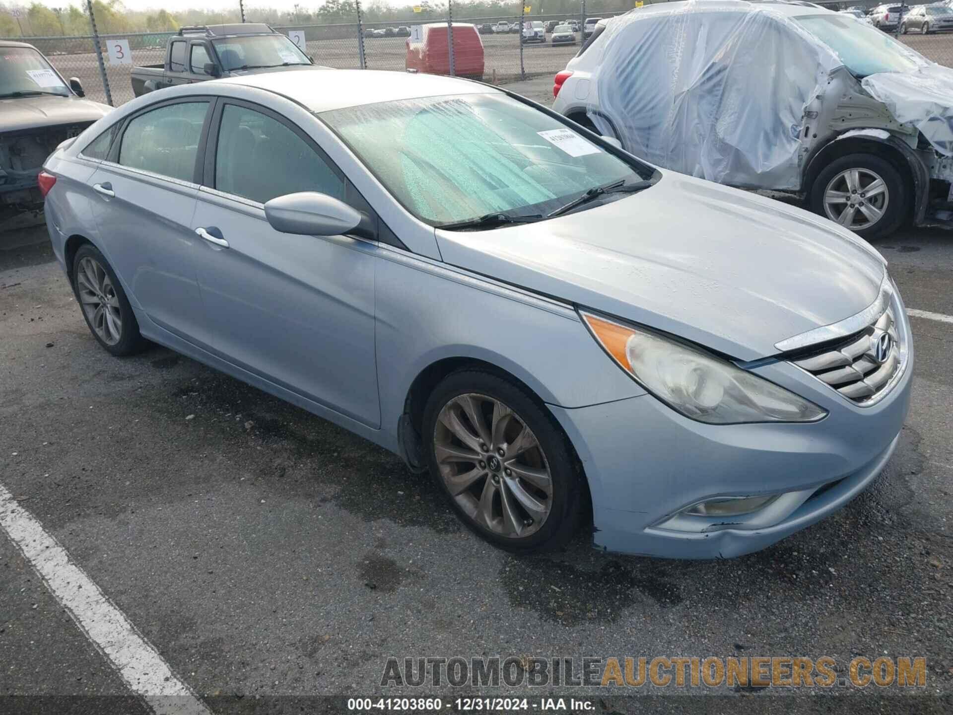 5NPEC4AC8DH645324 HYUNDAI SONATA 2013