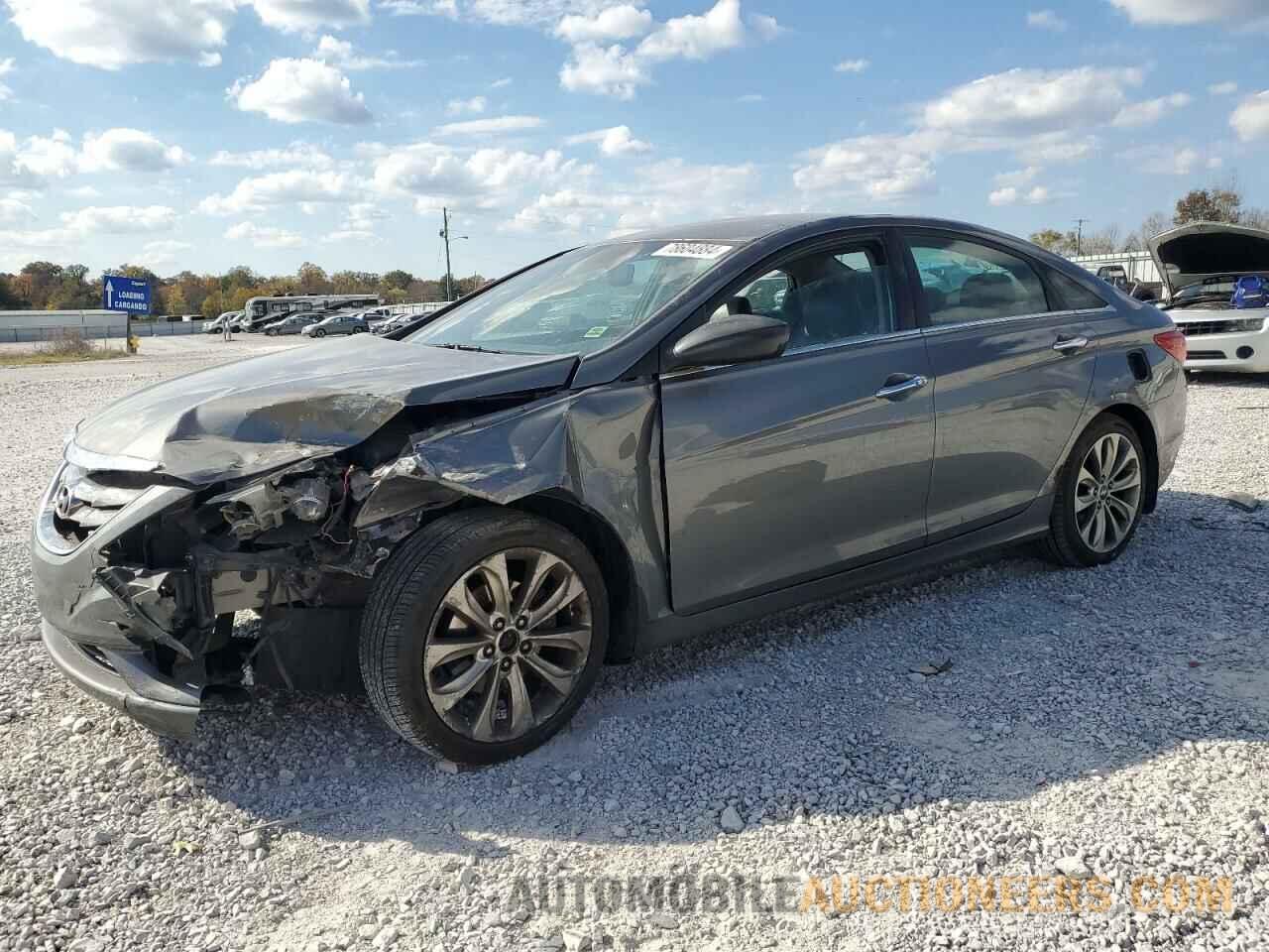 5NPEC4AC9BH194966 HYUNDAI SONATA 2011