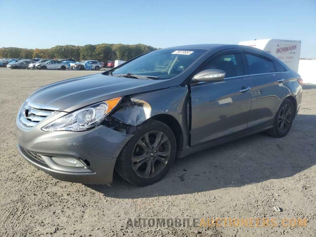 5NPEC4AC9DH697724 HYUNDAI SONATA 2013