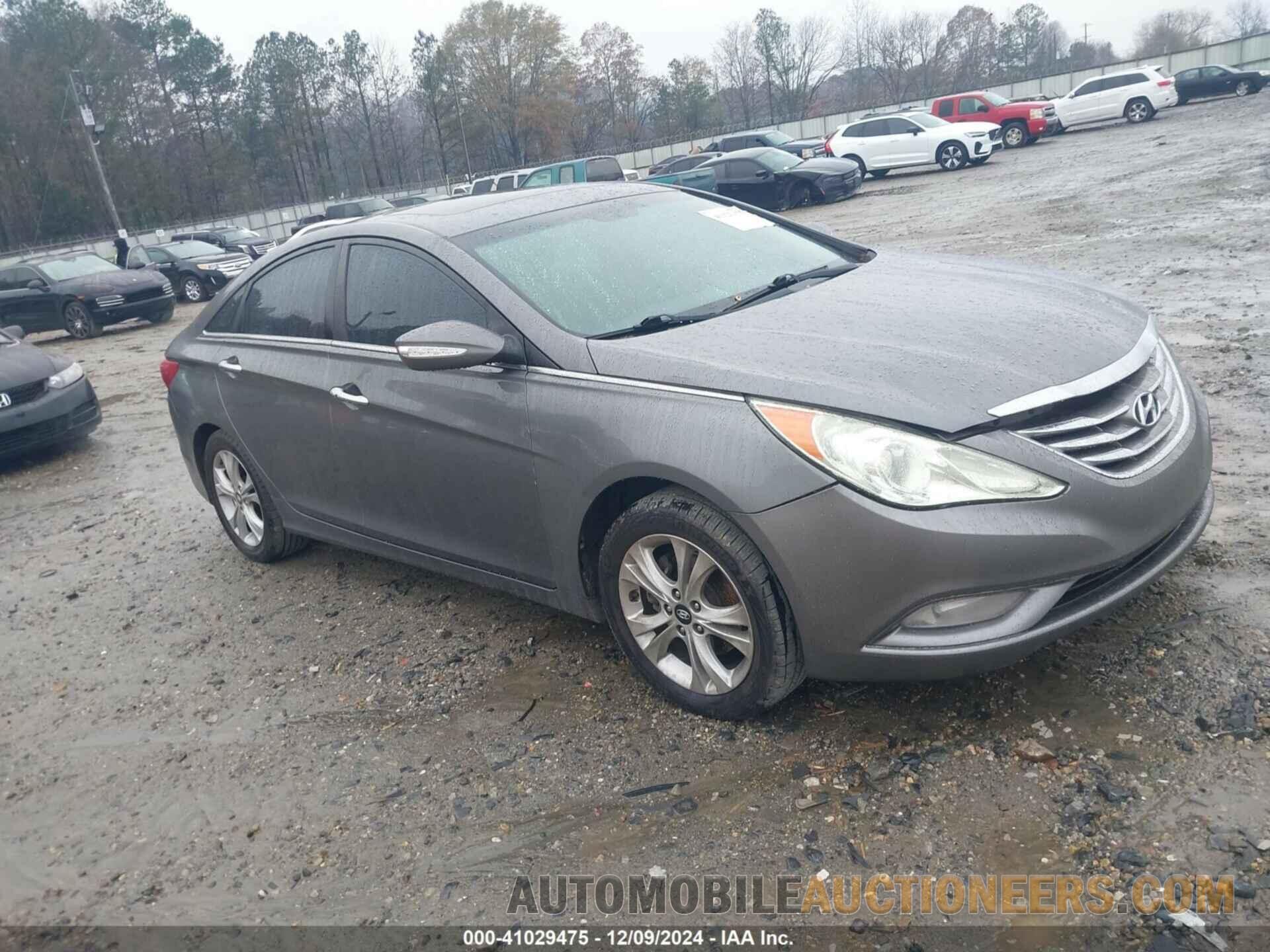 5NPEC4ACXBH035101 HYUNDAI SONATA 2011