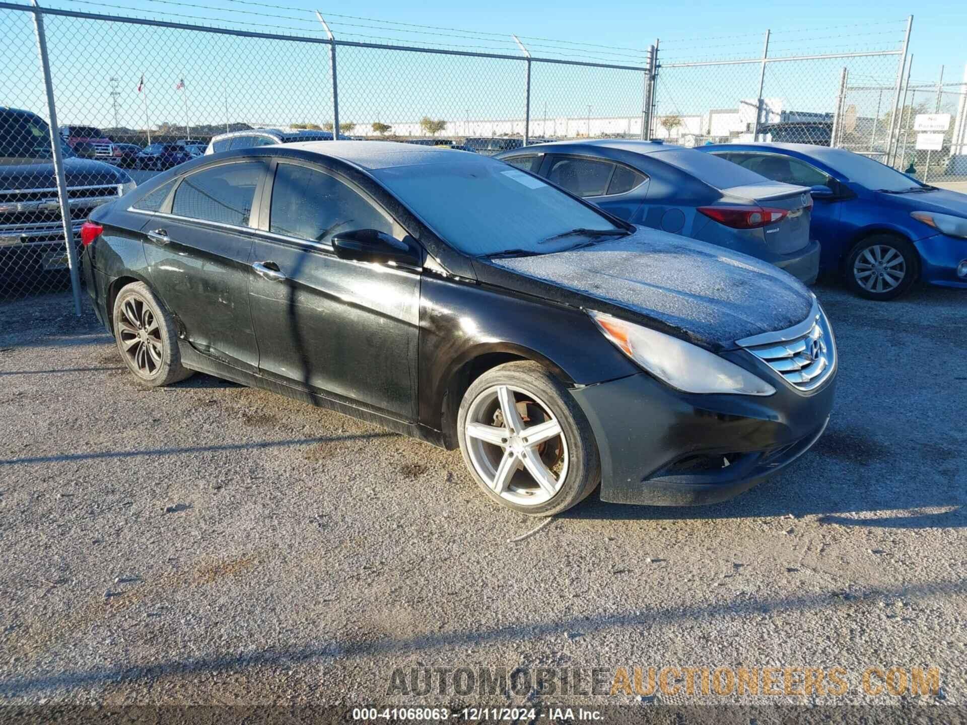 5NPEC4ACXBH091913 HYUNDAI SONATA 2011