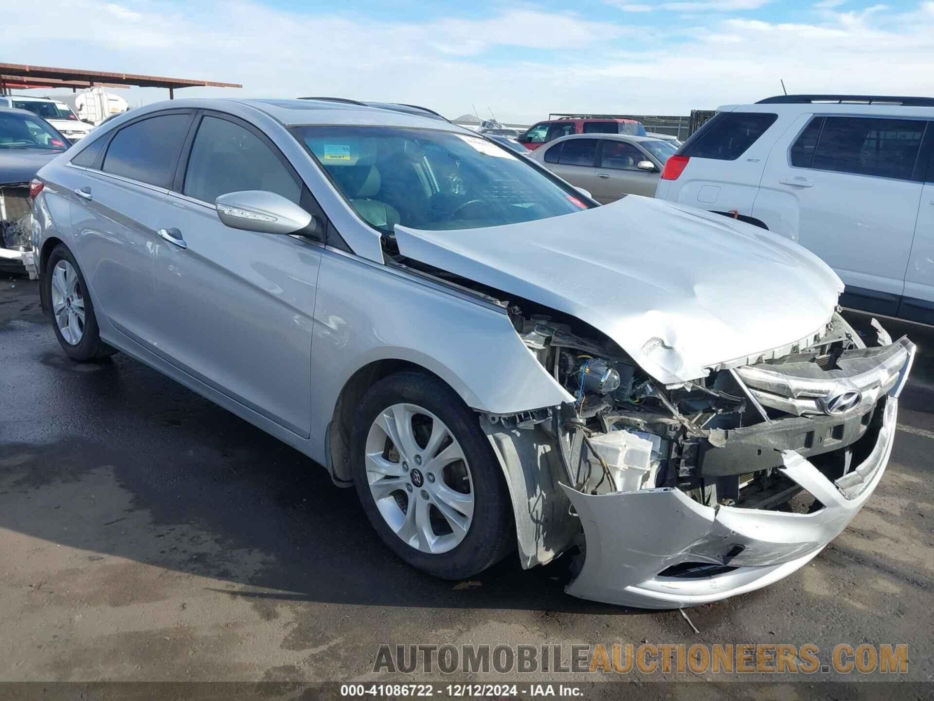 5NPEC4ACXBH107320 HYUNDAI SONATA 2011