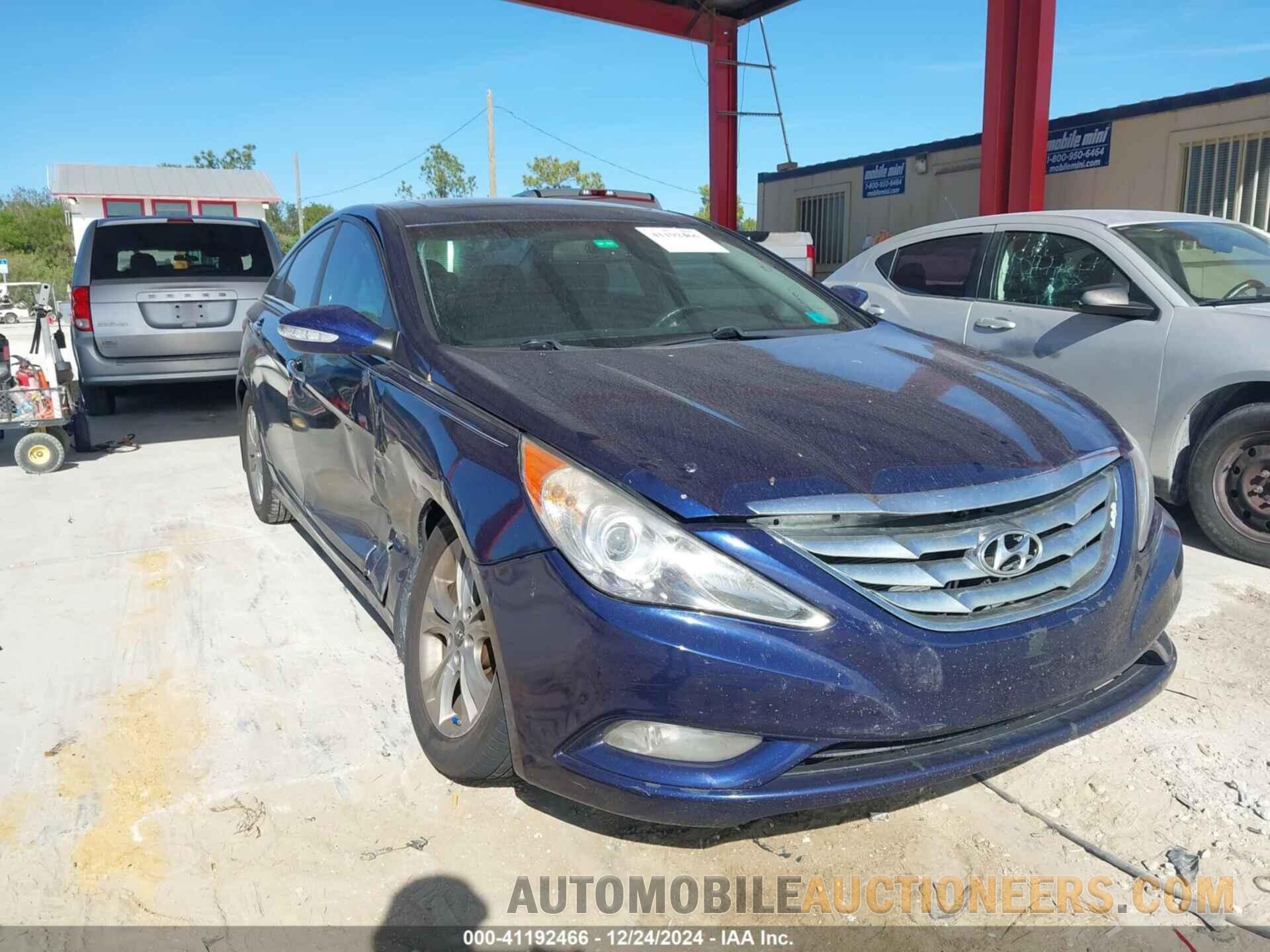 5NPEC4ACXBH123565 HYUNDAI SONATA 2011