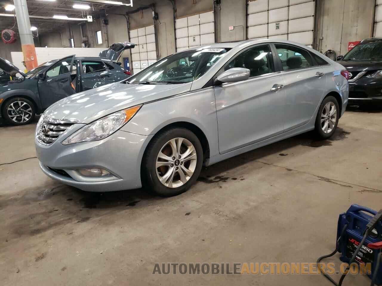 5NPEC4ACXDH571842 HYUNDAI SONATA 2013