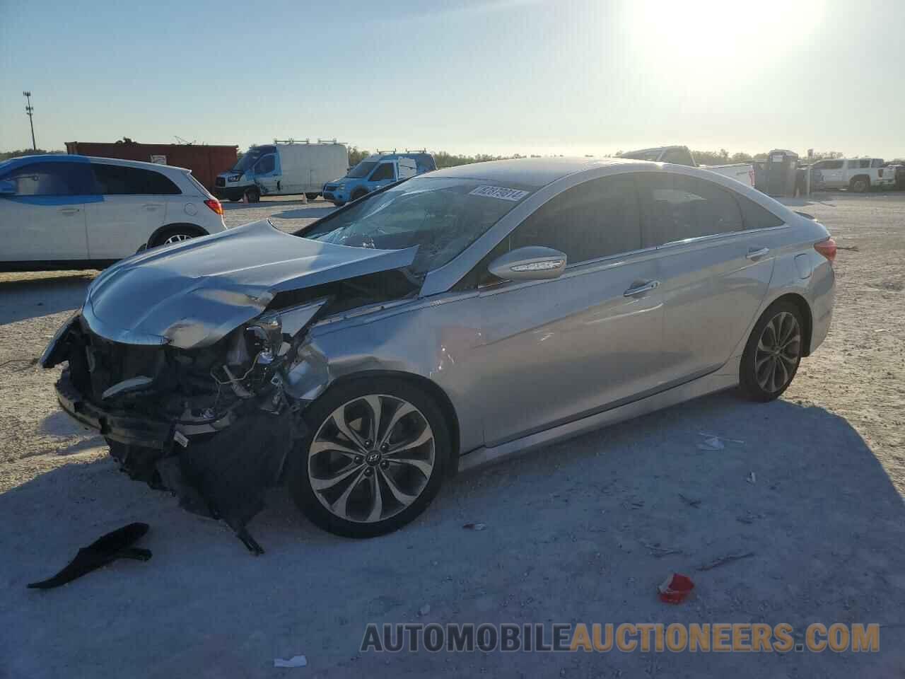 5NPEC4ACXEH924209 HYUNDAI SONATA 2014