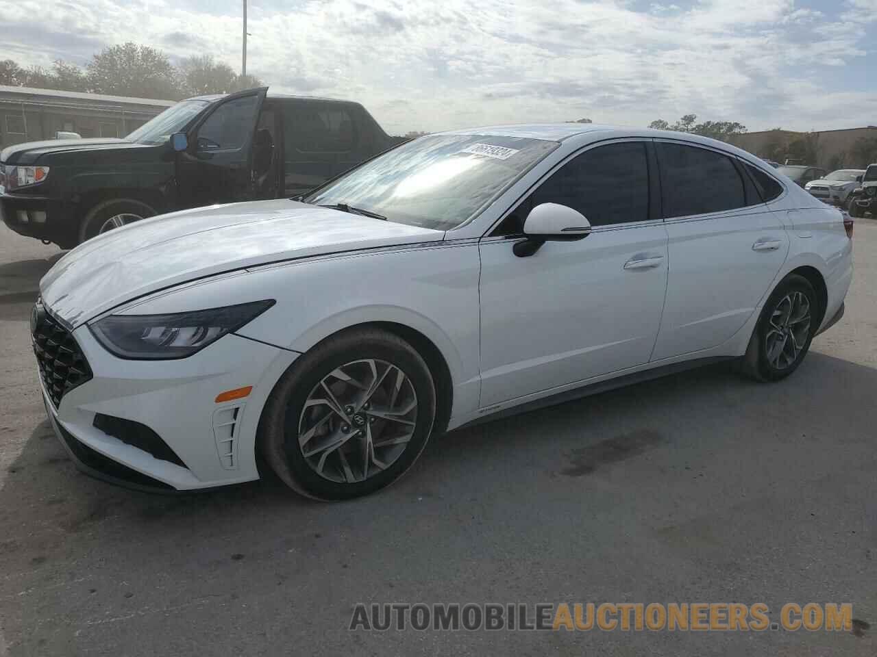 5NPEF4JA9LH004686 HYUNDAI SONATA 2020