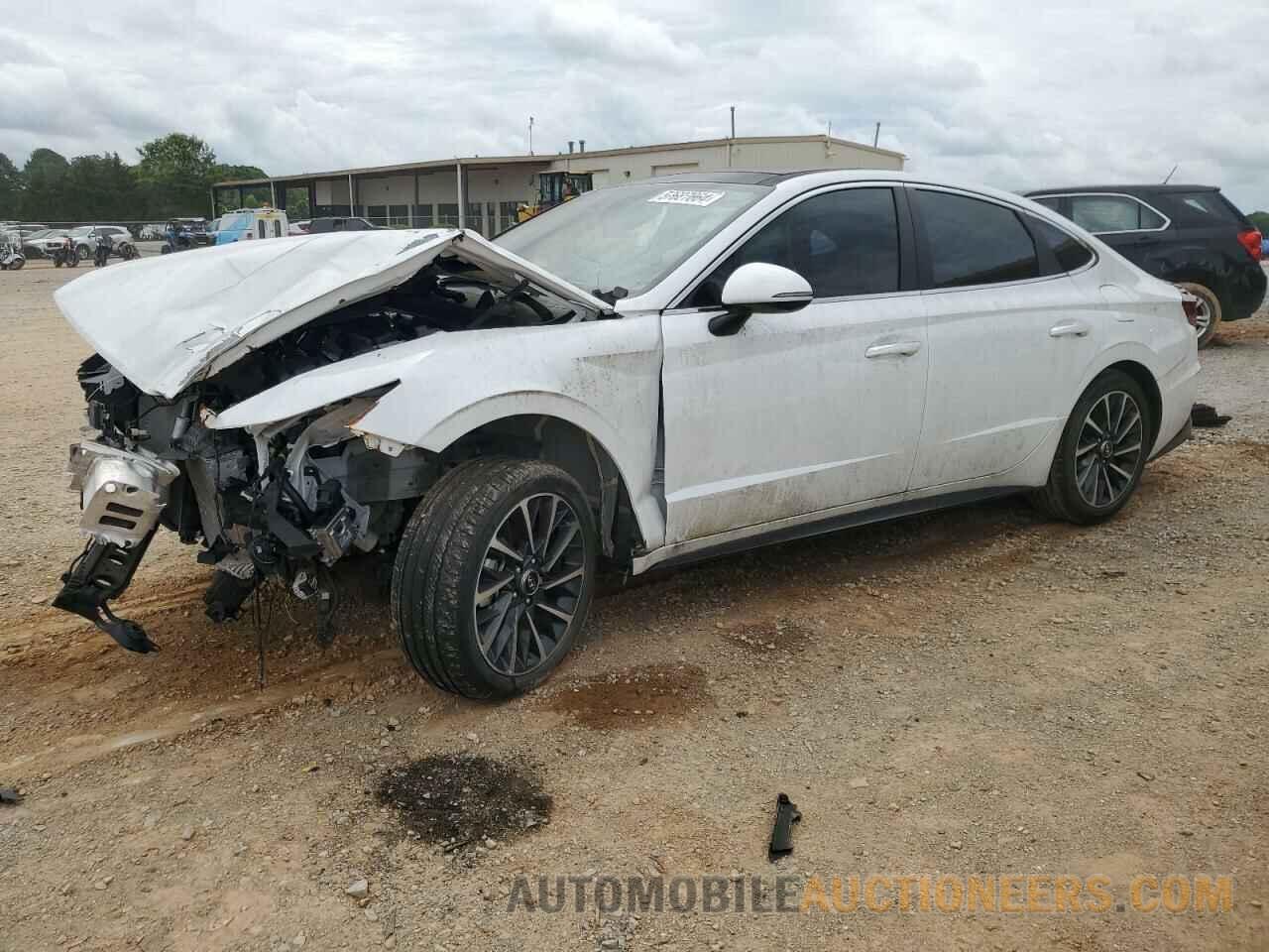 5NPEH4J20LH023565 HYUNDAI SONATA 2020