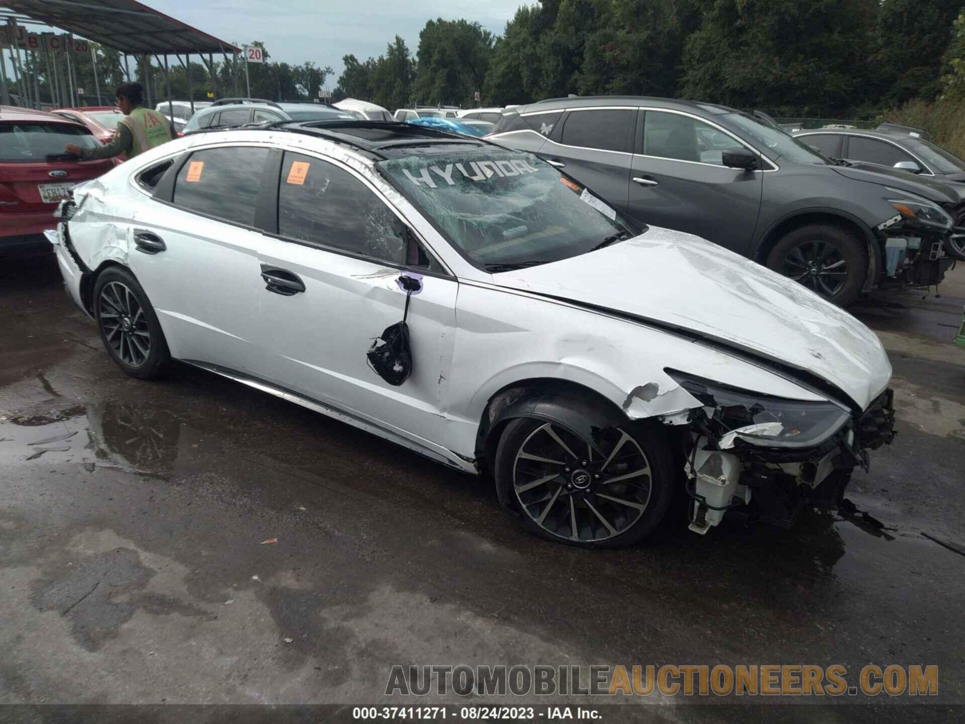 5NPEH4J26MH065143 HYUNDAI SONATA 2021