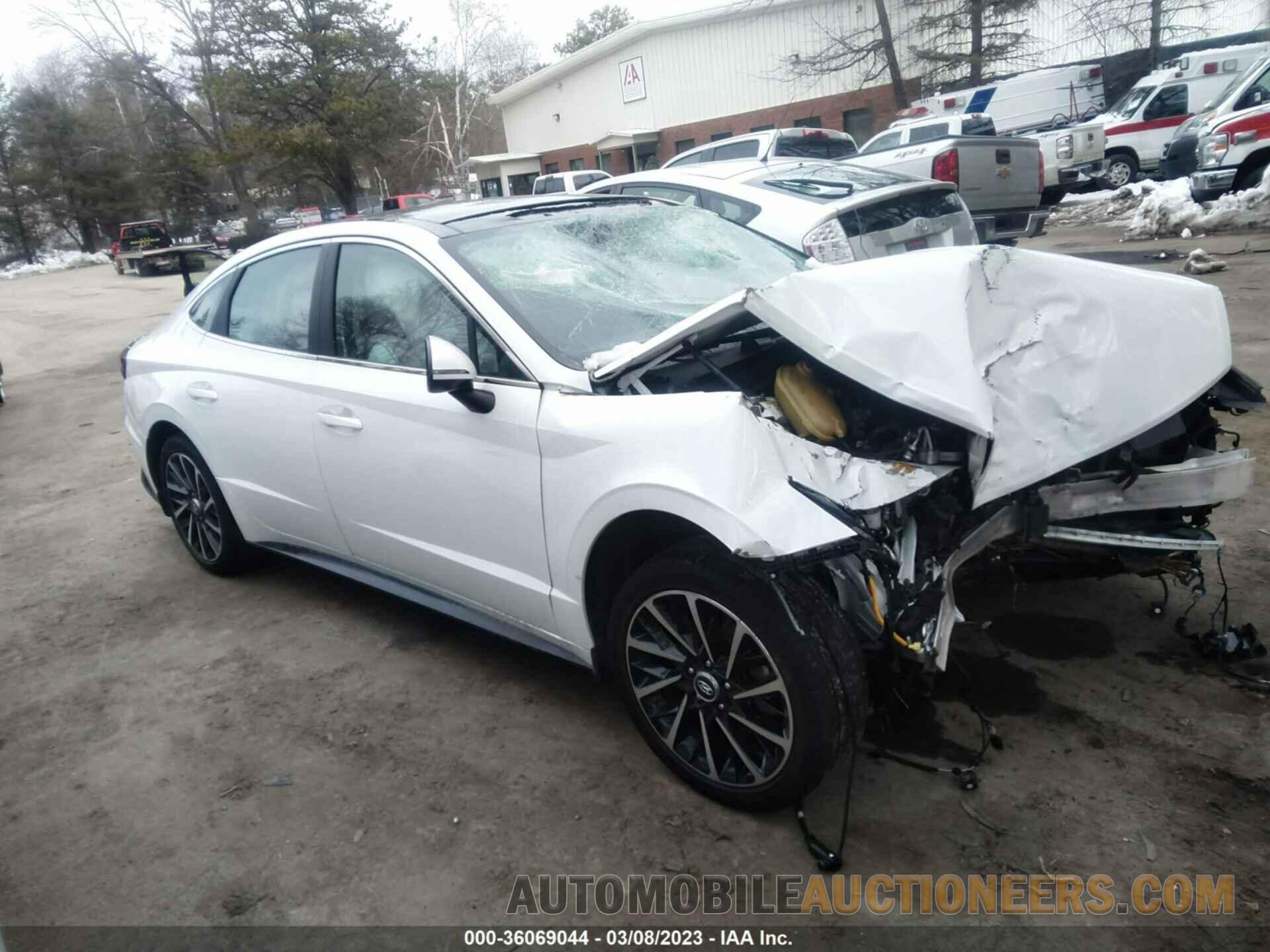 5NPEH4J26MH084758 HYUNDAI SONATA 2021