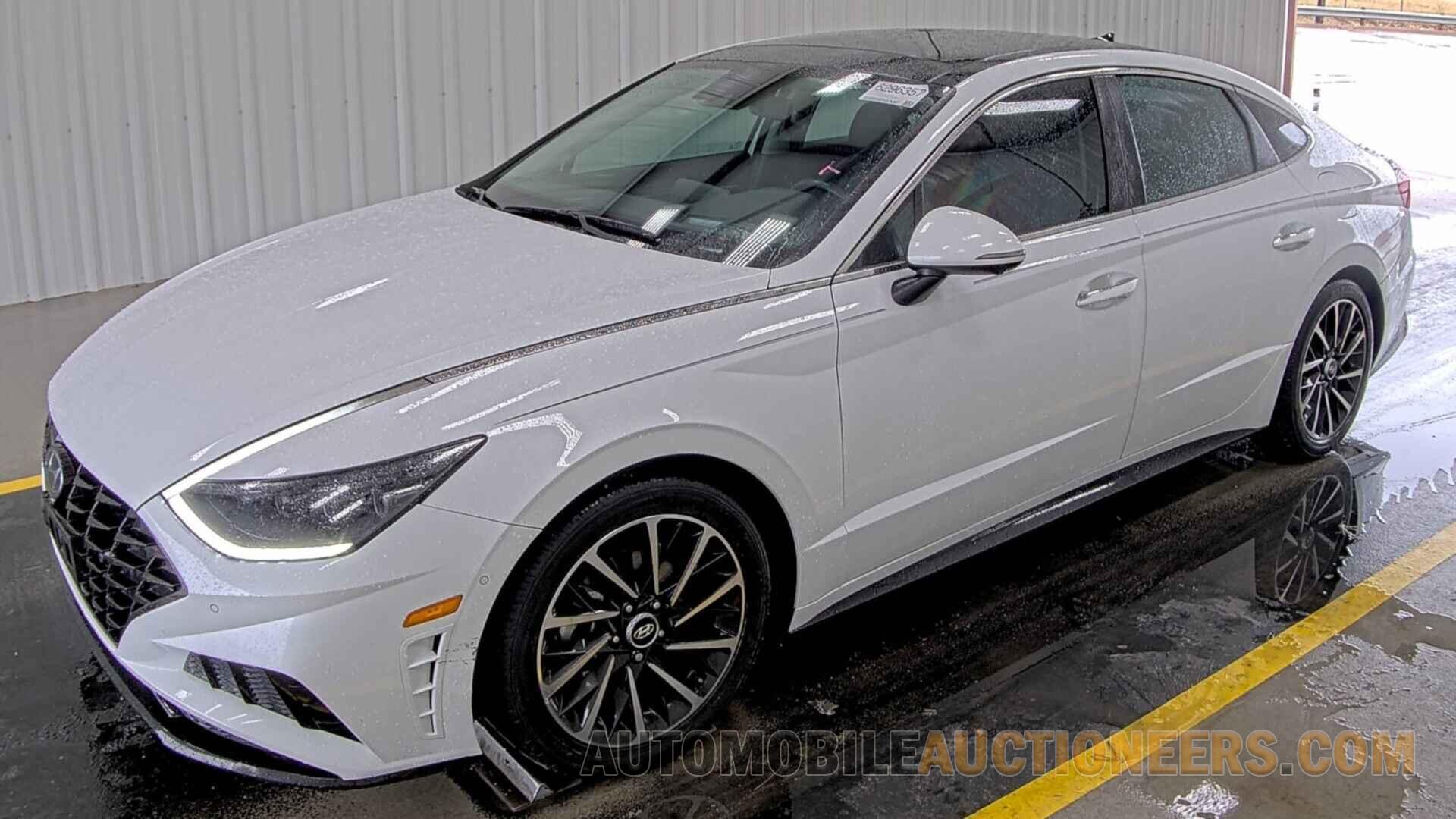 5NPEH4J26MH089863 Hyundai Sonata 2021