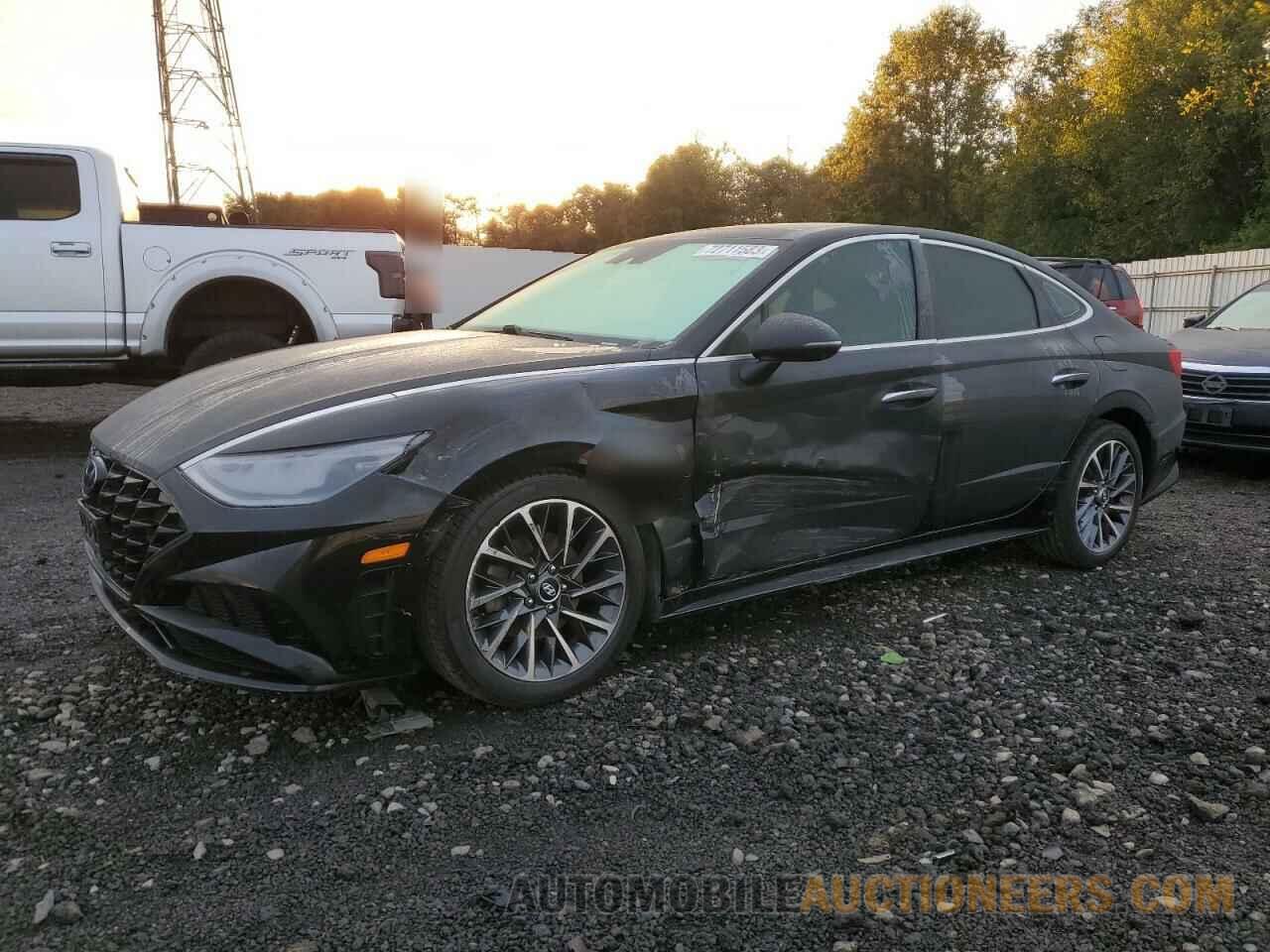 5NPEH4J27LH018427 HYUNDAI SONATA 2020