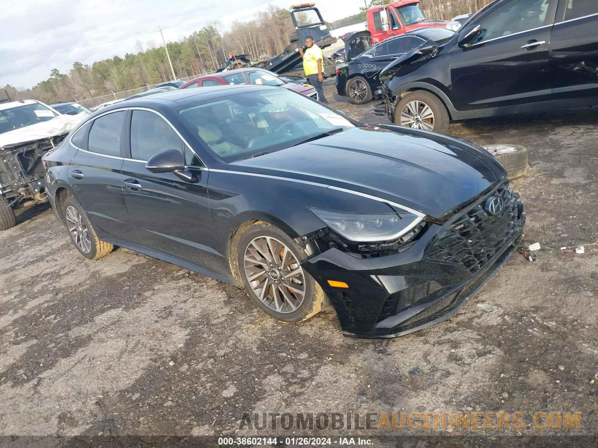 5NPEH4J28LH008201 HYUNDAI SONATA 2020