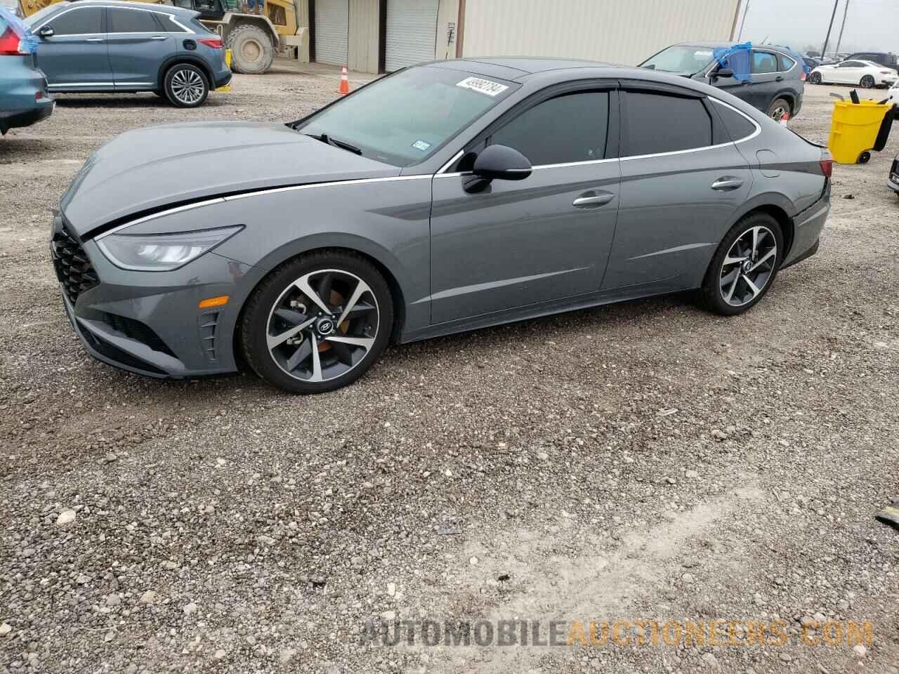 5NPEJ4J21MH104211 HYUNDAI SONATA 2021