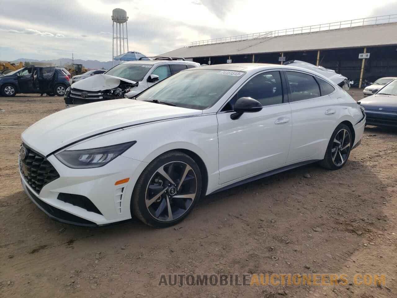 5NPEJ4J21MH132252 HYUNDAI SONATA 2021