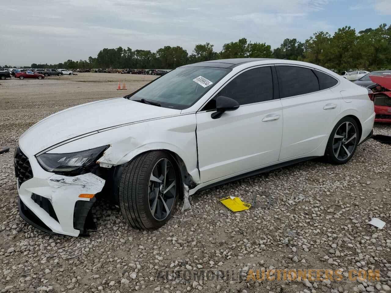 5NPEJ4J24MH133038 HYUNDAI SONATA 2021