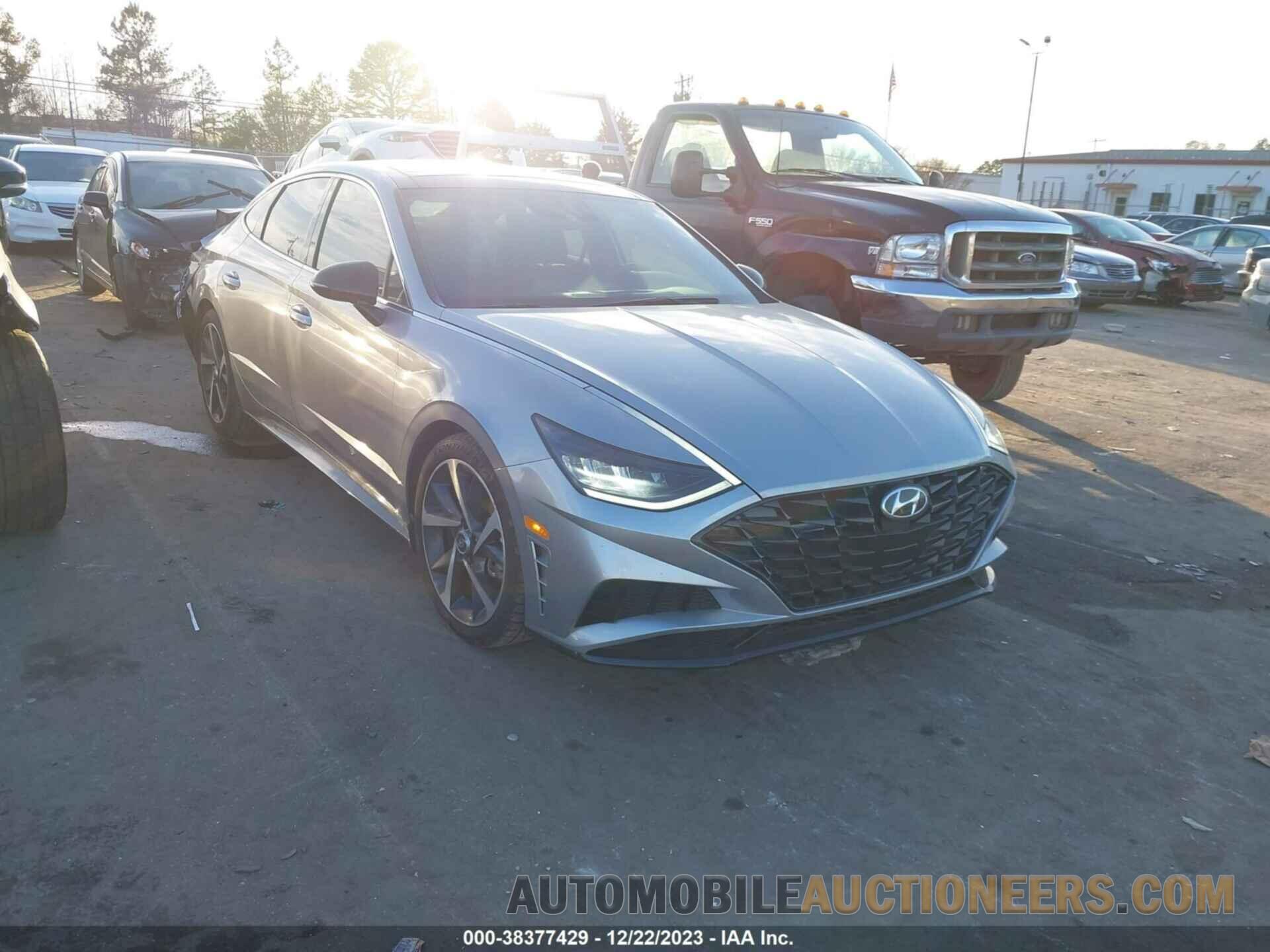 5NPEJ4J24NH138077 HYUNDAI SONATA 2022