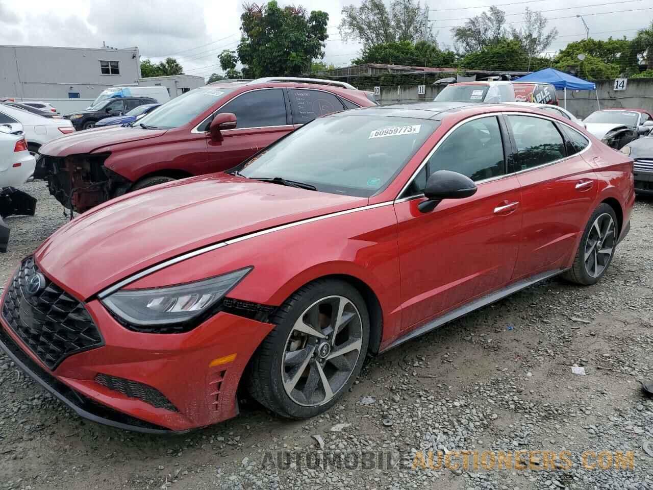 5NPEJ4J26MH087082 HYUNDAI SONATA 2021