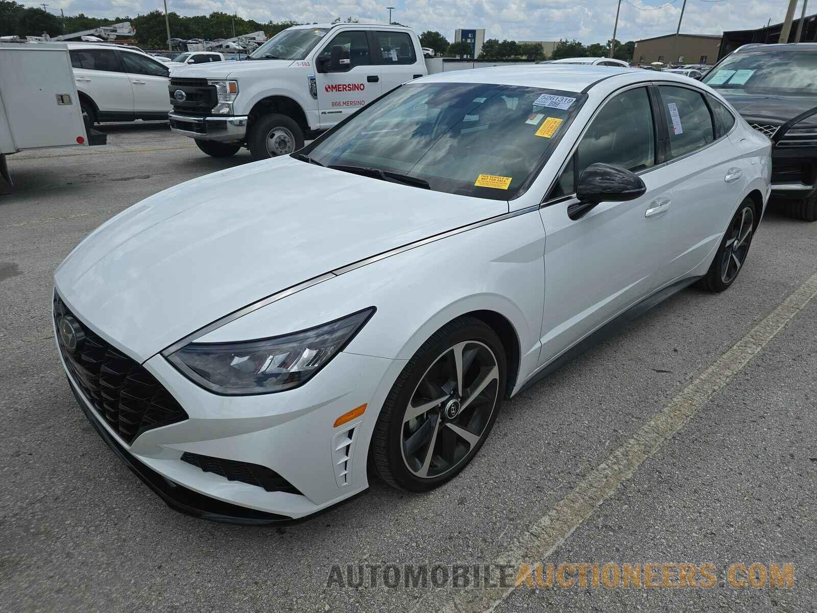 5NPEJ4J26MH124910 Hyundai Sonata 2021