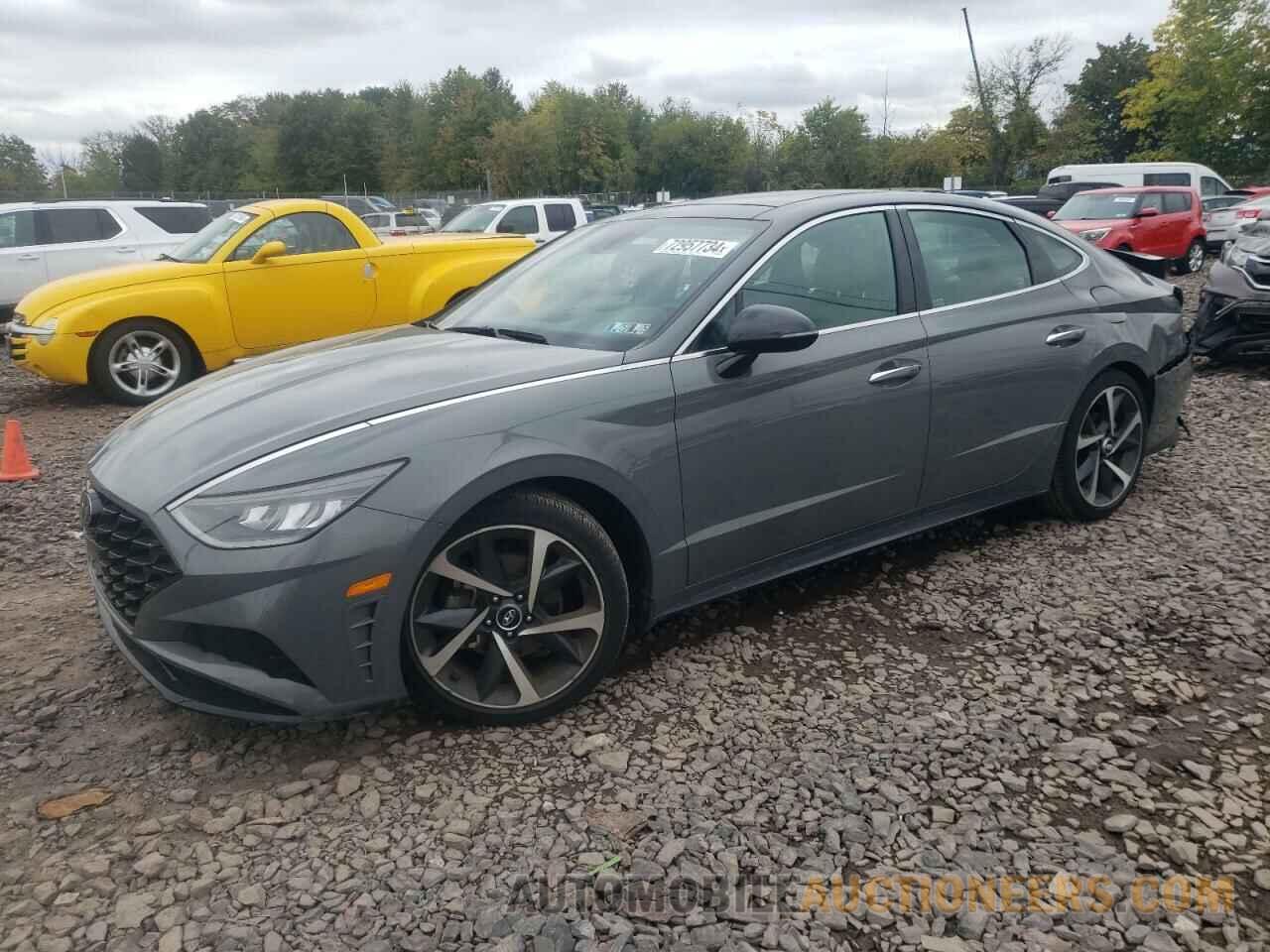 5NPEJ4J26MH132697 HYUNDAI SONATA 2021