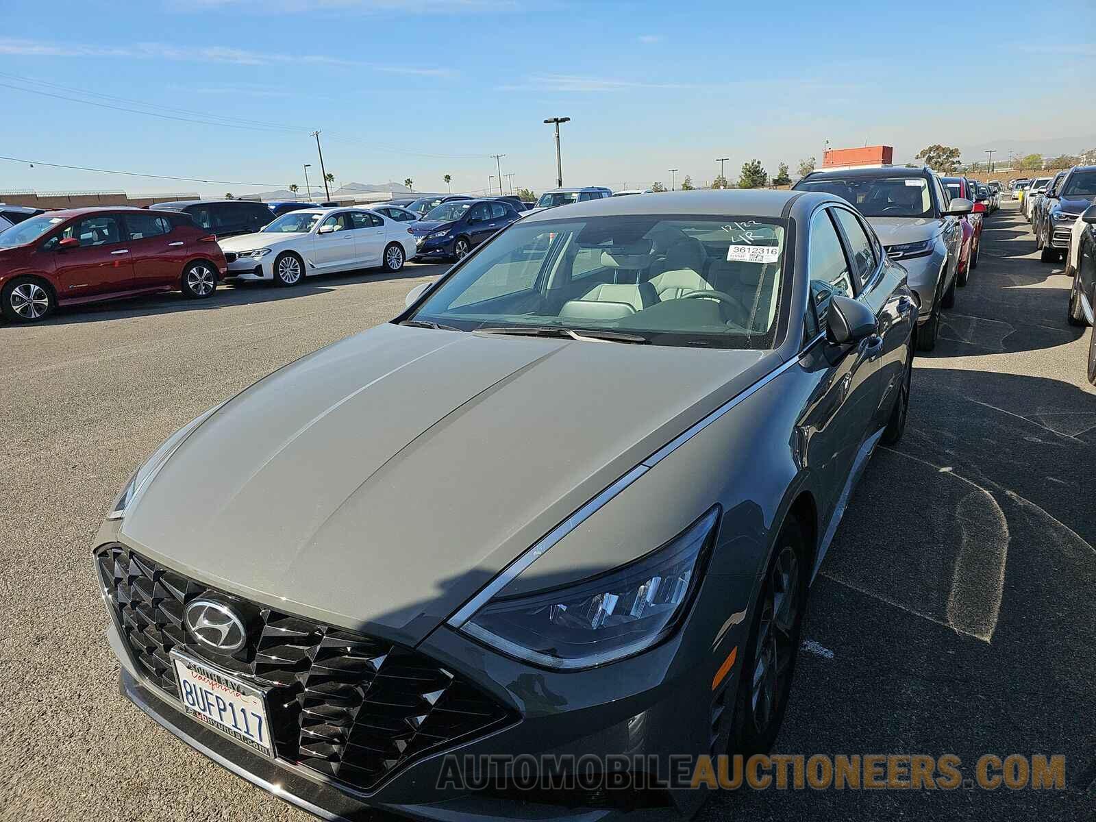 5NPEL4JA1LH062526 Hyundai Sonata 2020