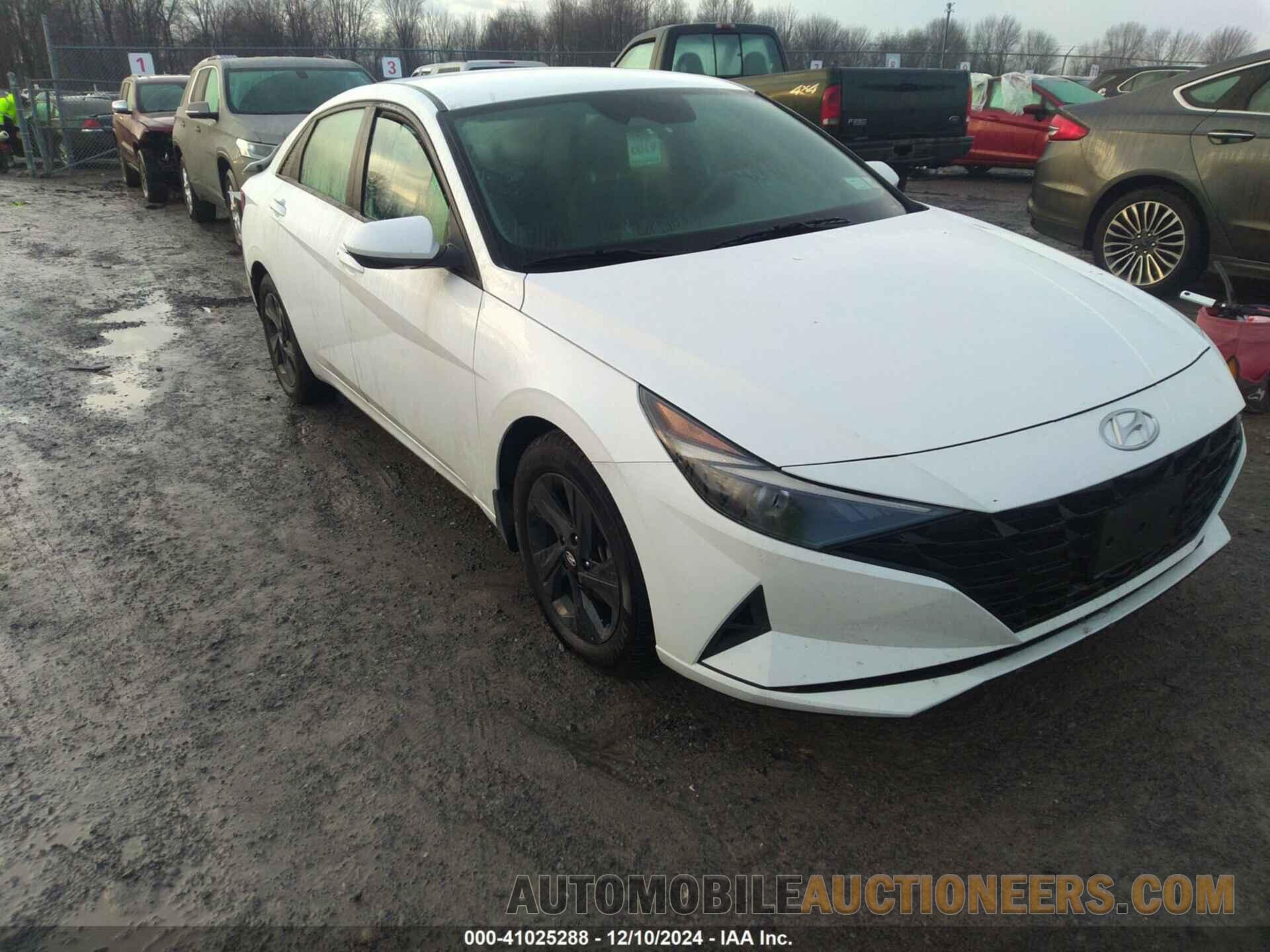 5NPLM4AG0NH063856 HYUNDAI ELANTRA 2022