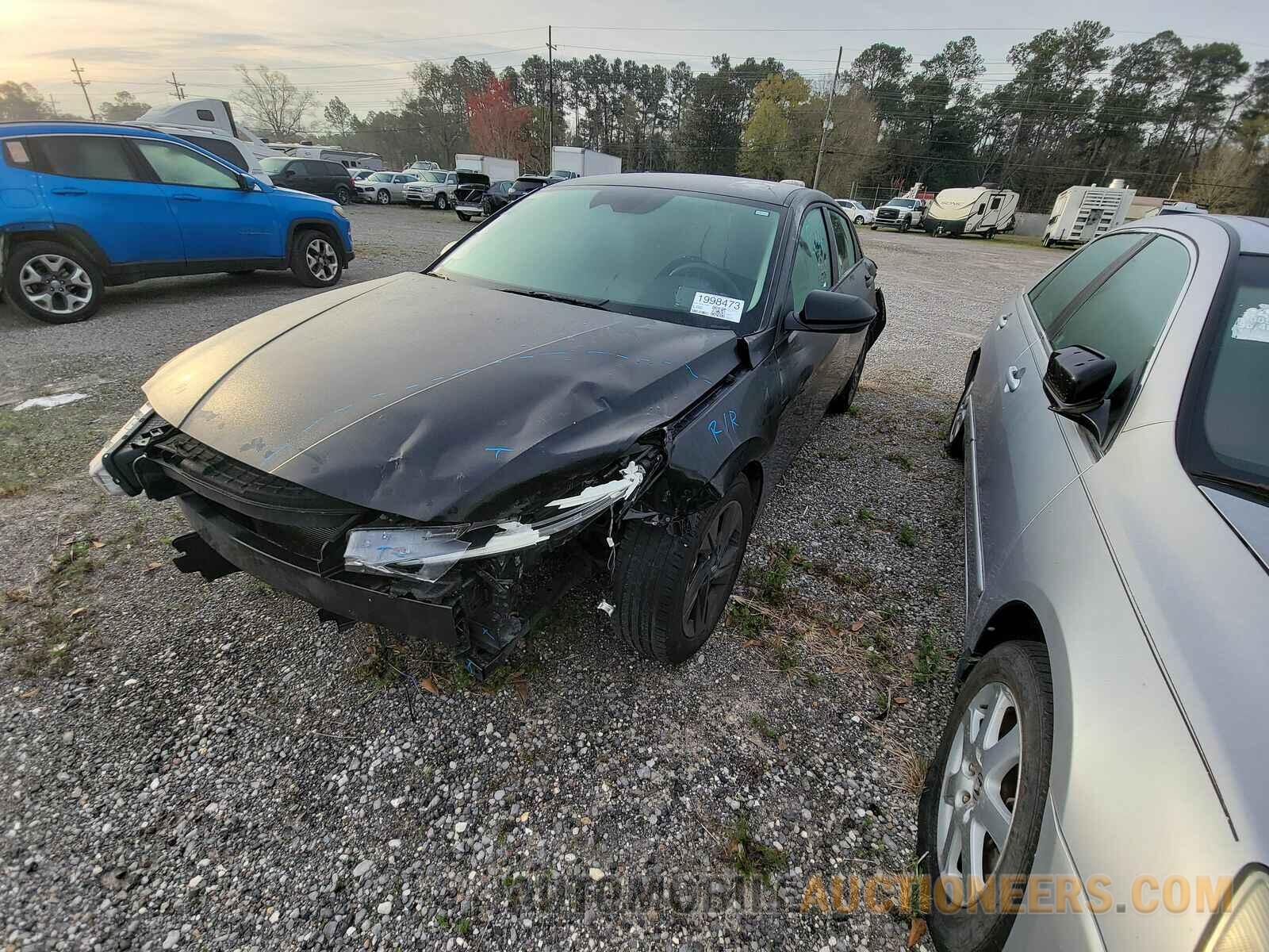 5NPLM4AG5MH017969 Hyundai Elantra 2021