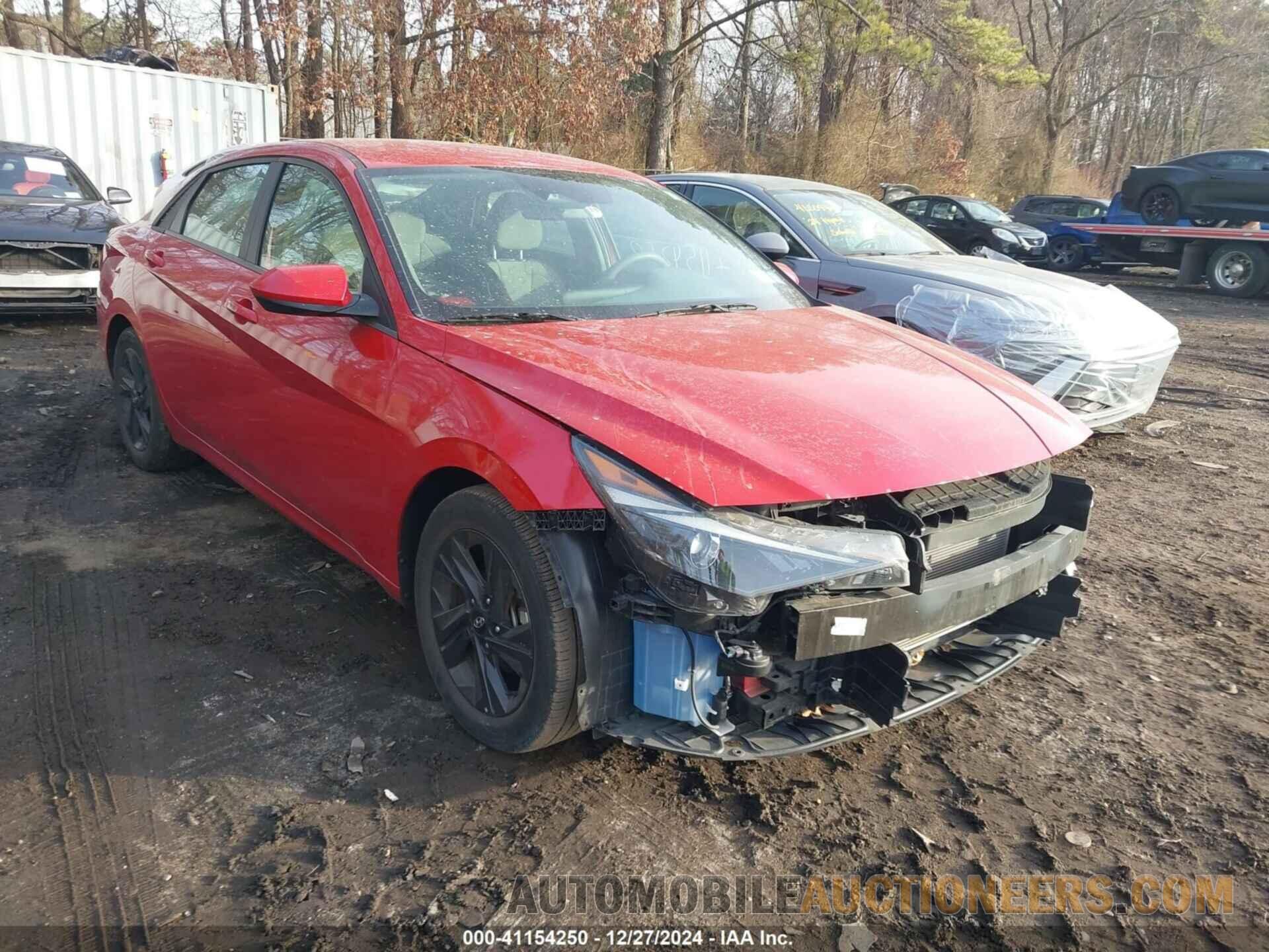 5NPLM4AG7NH075213 HYUNDAI ELANTRA 2022