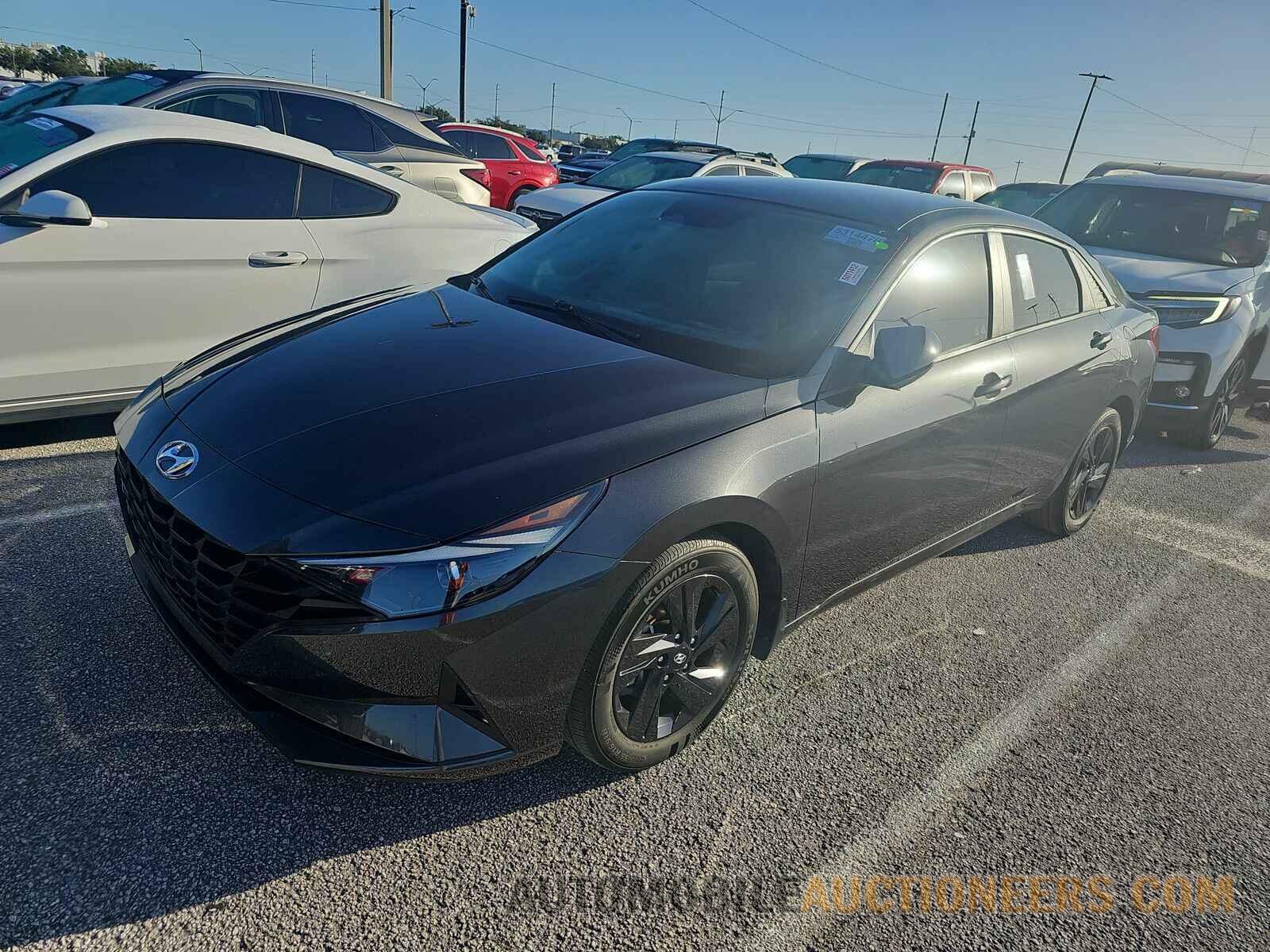 5NPLM4AGXNH077327 Hyundai Elantra 2022