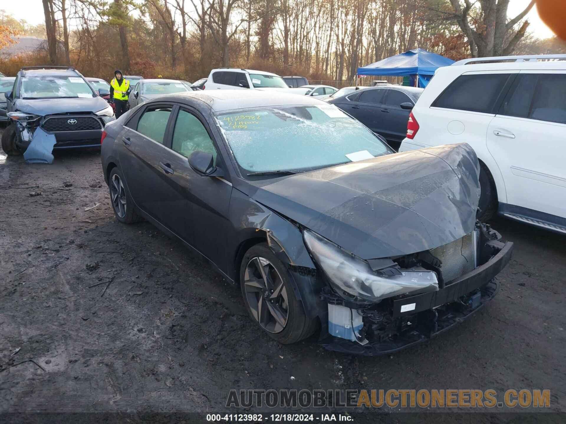 5NPLN4AG3MH025582 HYUNDAI ELANTRA 2021