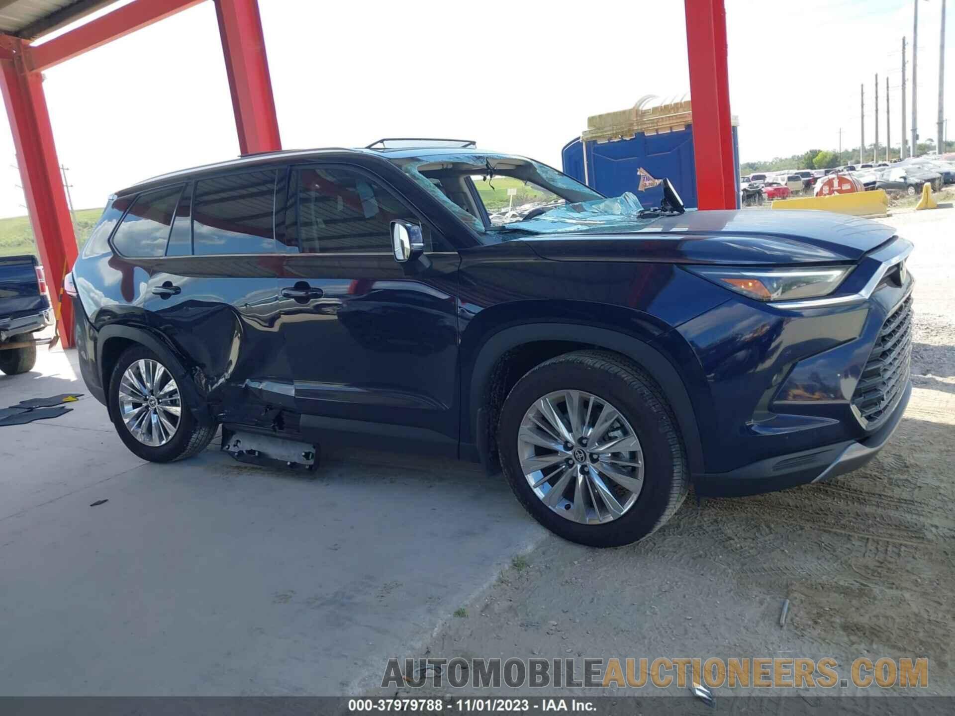 5TDAAAB51RS011034 TOYOTA GRAND HIGHLANDER 2024