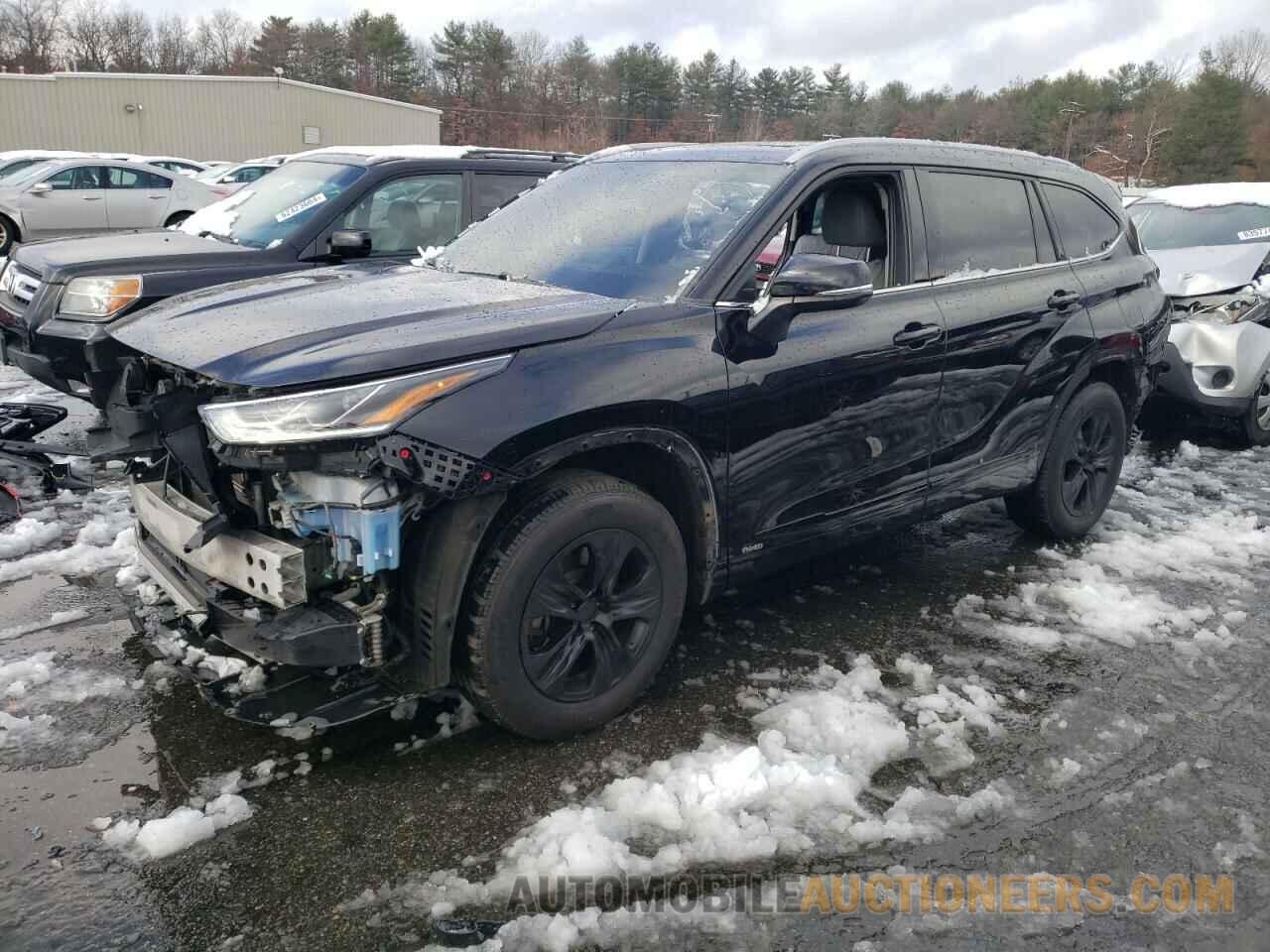 5TDABRCH1NS562689 TOYOTA HIGHLANDER 2022