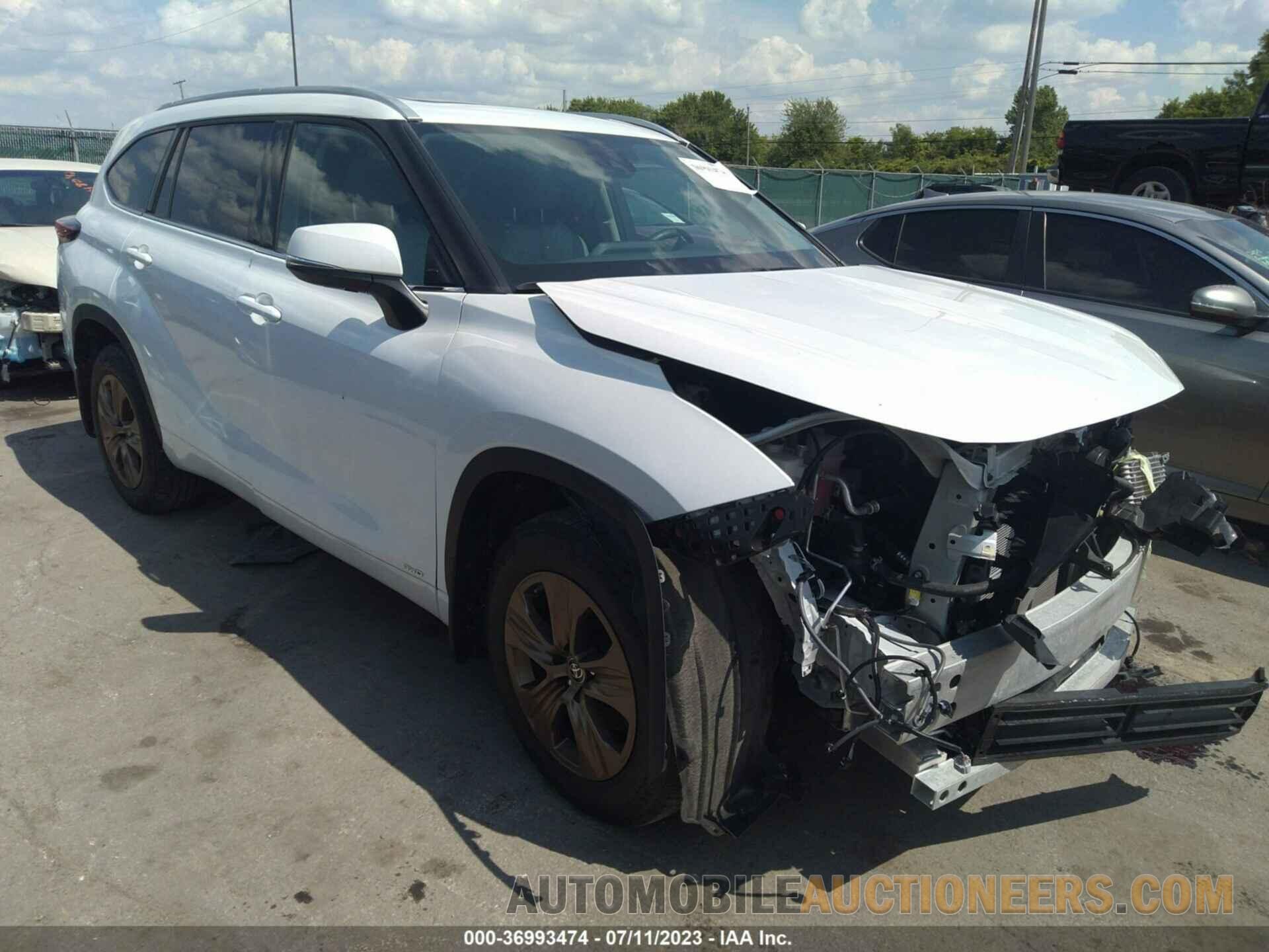 5TDABRCH2NS546954 TOYOTA HIGHLANDER 2022